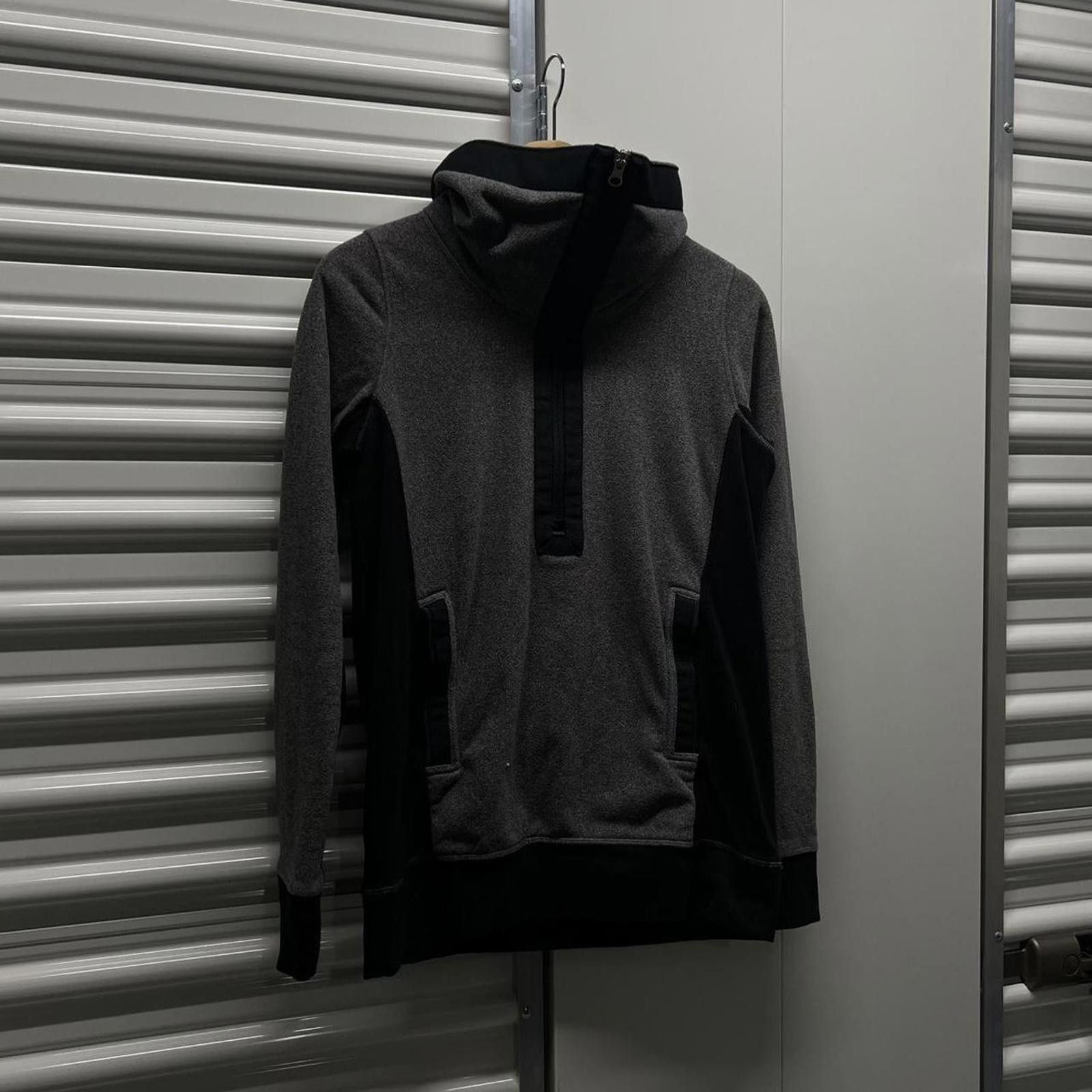 Lululemon 2000’s LuluLemon Zip Up mock neck Jacket Size S / US 4 / IT 40 - 1 Thumbnail