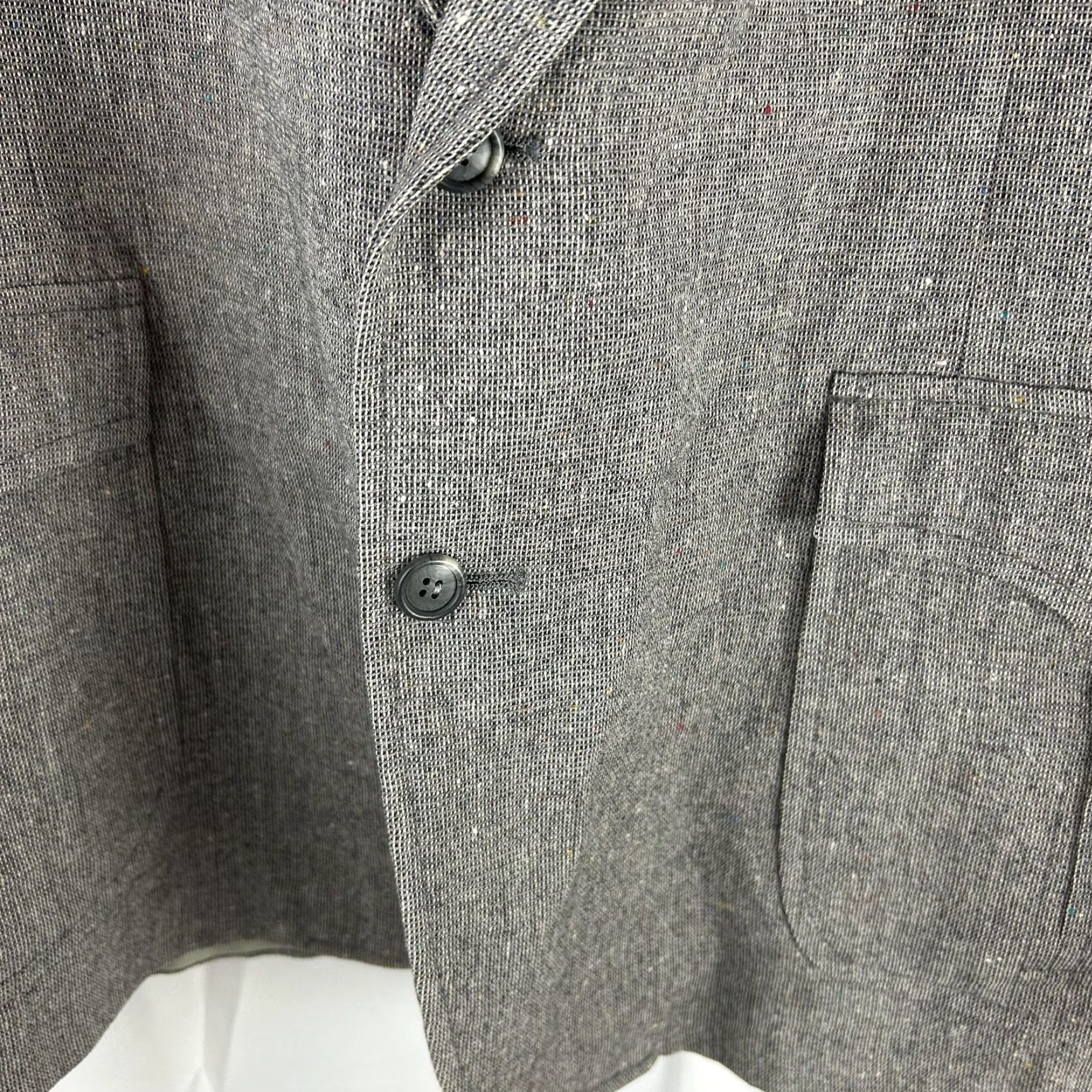 Pendleton VINTAGE Pendleton Sport Coat Mens 48 Gray Wool Tweed Patch Pocket Blazer USA Jacket Coat Regular Two-Button Notch Lapel Men Size 48R - 3 Thumbnail