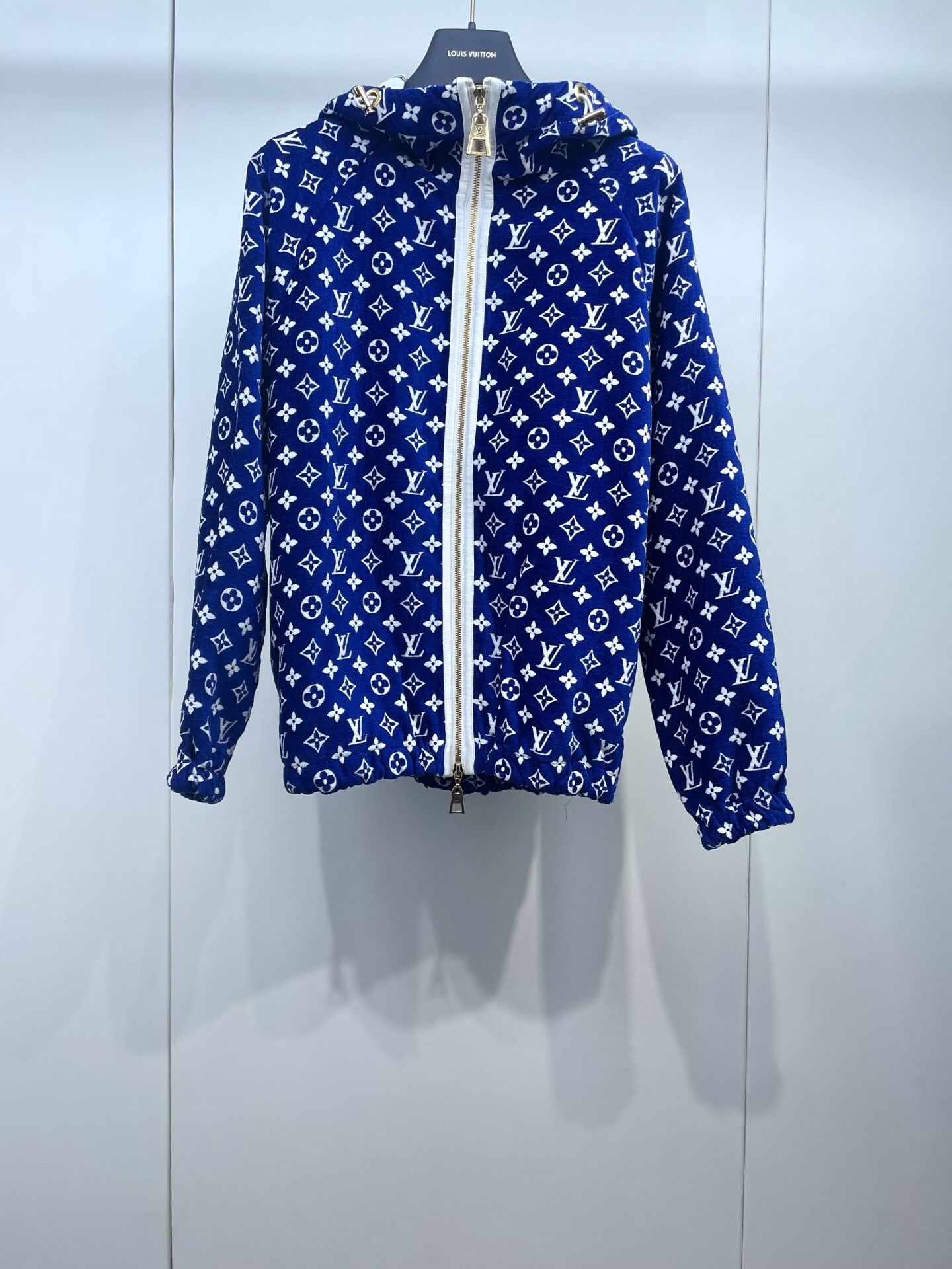 Louis Vuitton LV Blue White Double-sided Print Hooded Jacket Size XXS / US 00 / IT 34 - 1 Thumbnail