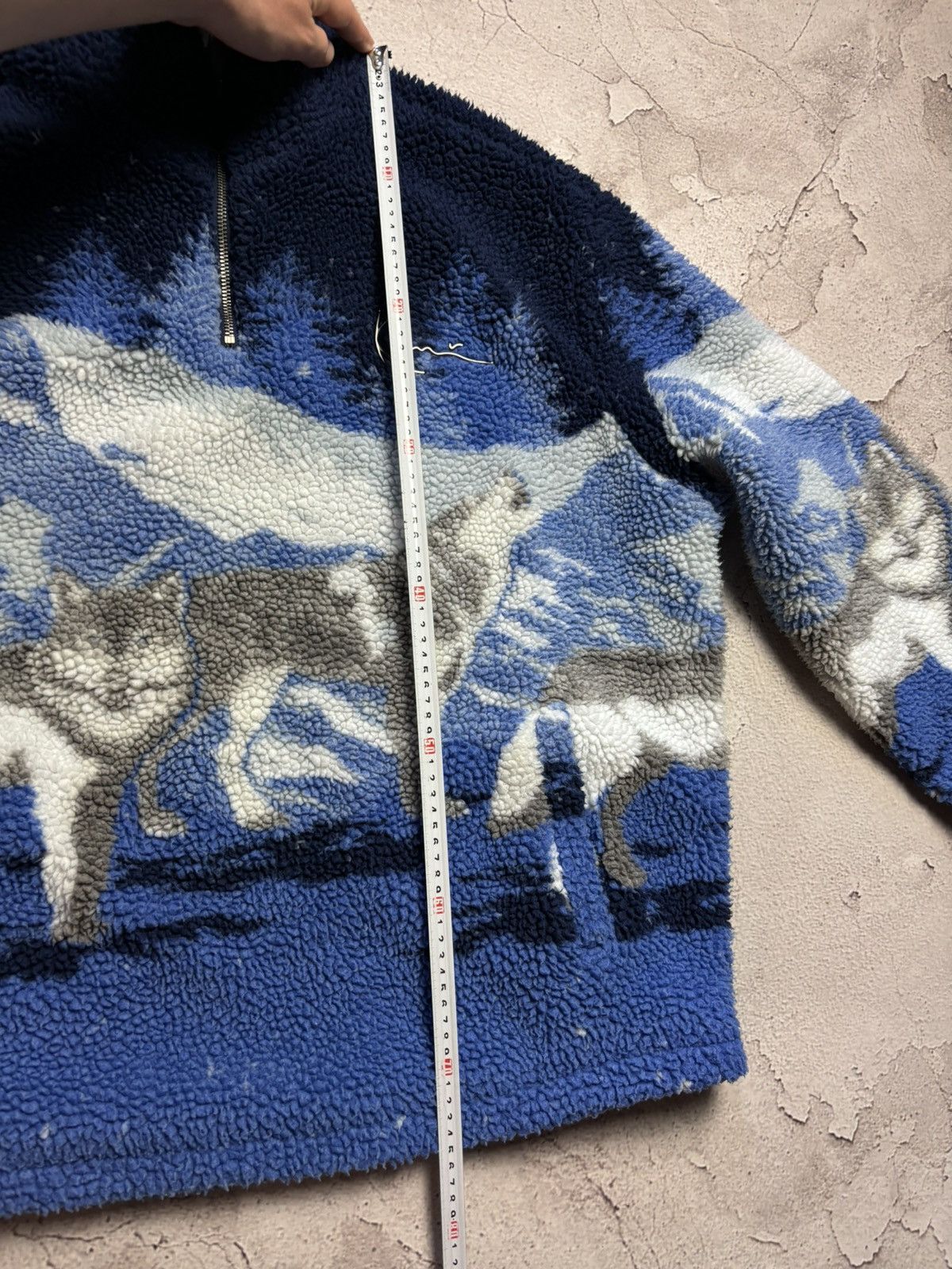 Karl Kani Karl Kani METAL SIGNATURE WOLF TEDDY TROYER - Fleece jumper Size US XL / EU 56 / 4 - 14 Thumbnail