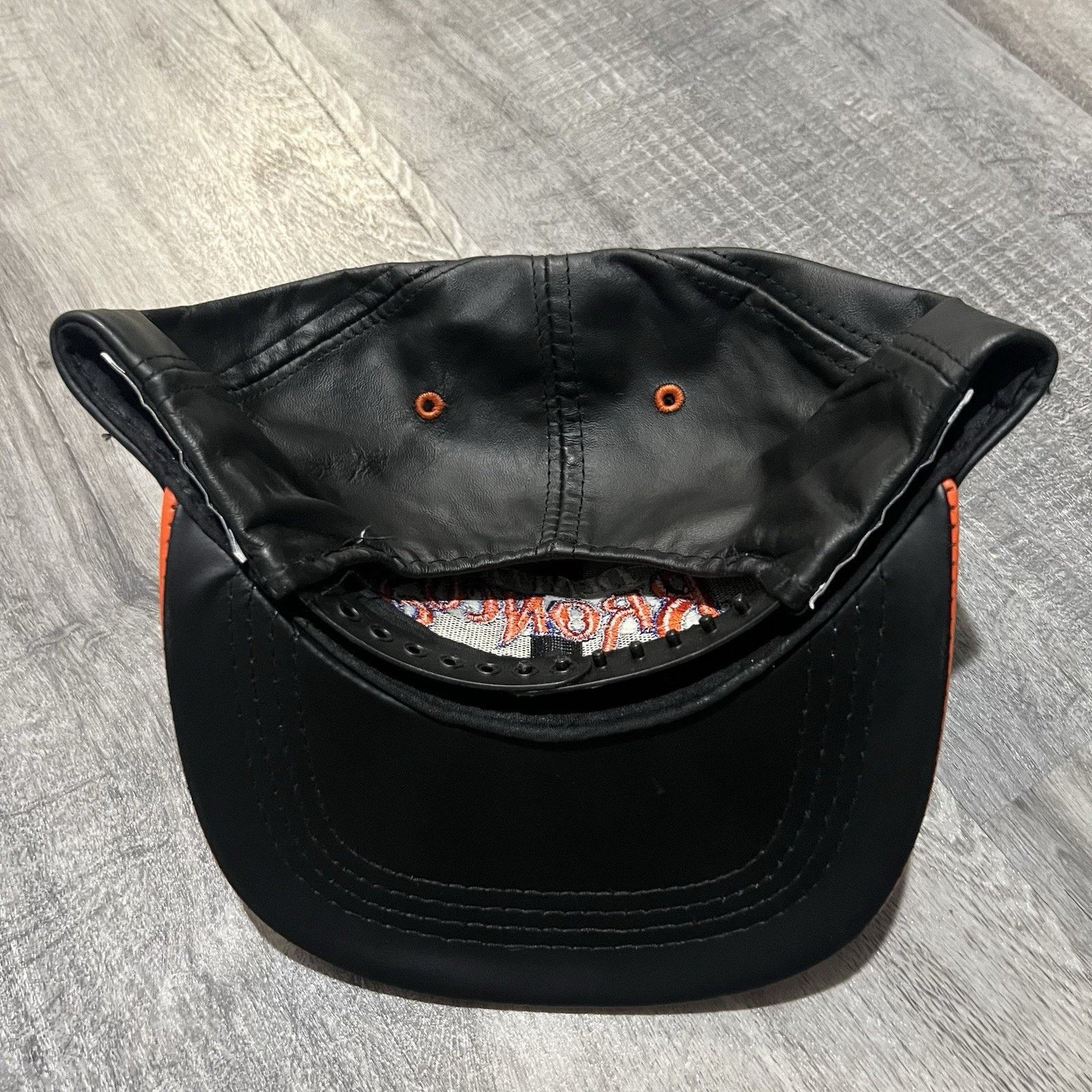Vintage VTG Denver Broncos Genuine Leather SnapBack Hat NFL Official Size ONE SIZE - 4 Thumbnail
