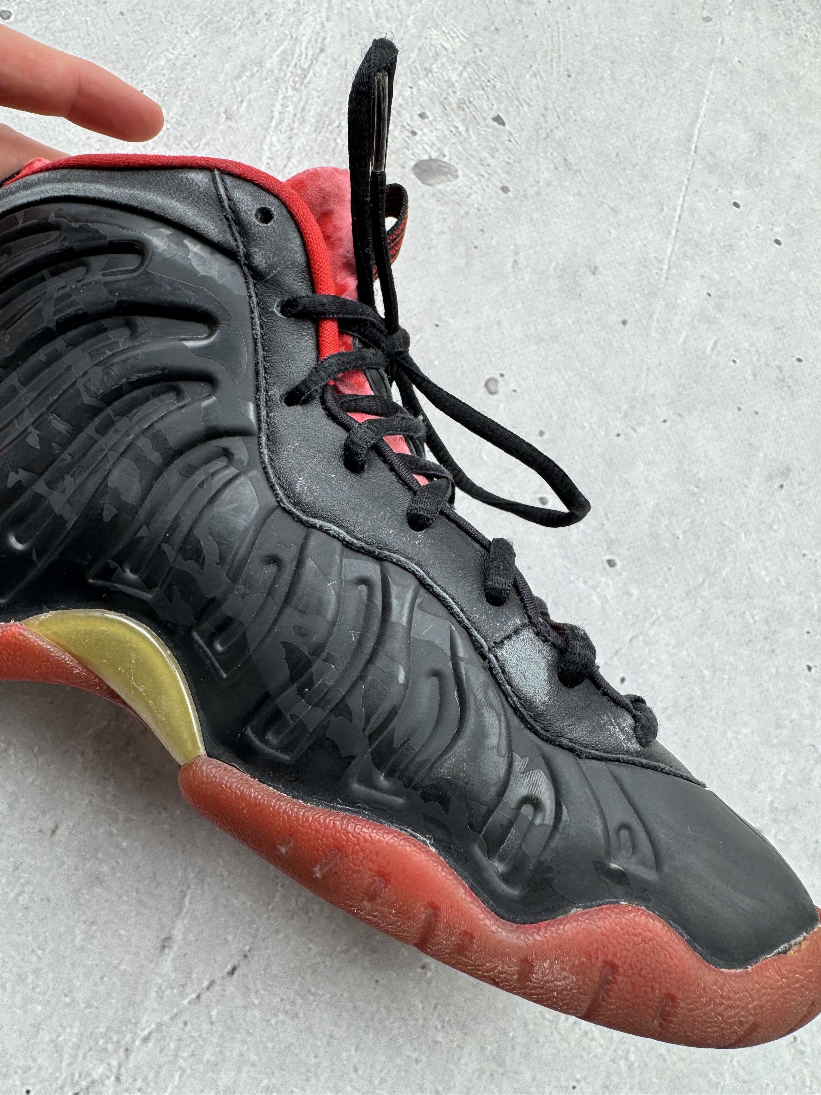 Nike Nike Foamposite One "Dracula" Size US 6.5 / EU 39-40 - 12 Thumbnail