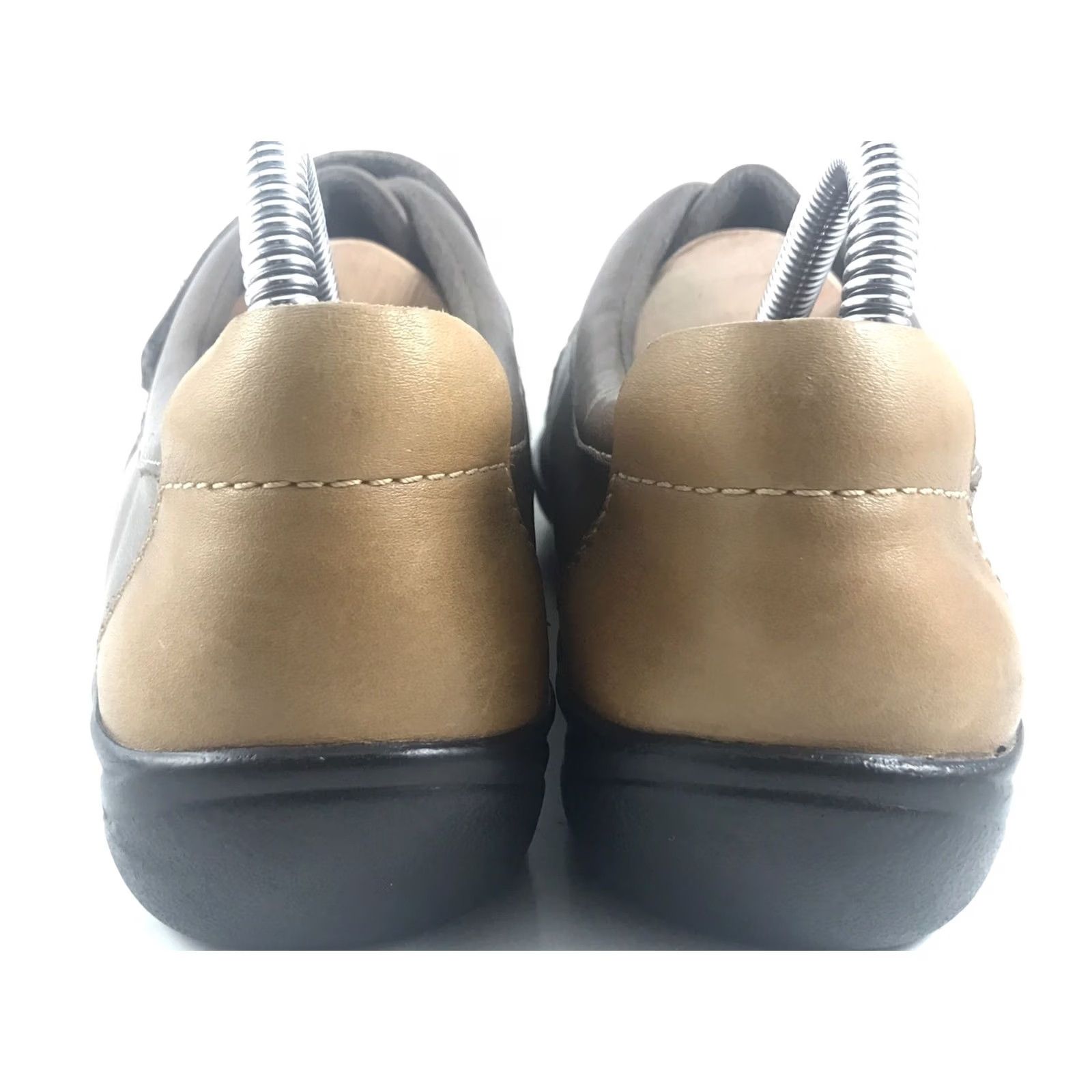Clarks Clarks K SlipOn Loafers Women Size 6 UK/7US Brown Leather Adjustable Casual Size US 6 / IT 36 - 4 Thumbnail