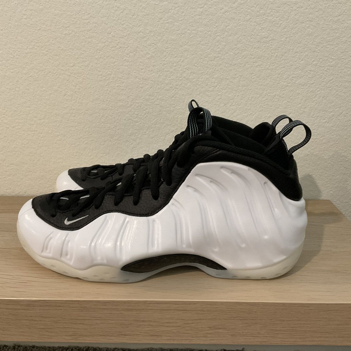 Nike Nike Air Foamposite One Size US 11 / EU 44 - 1 Thumbnail
