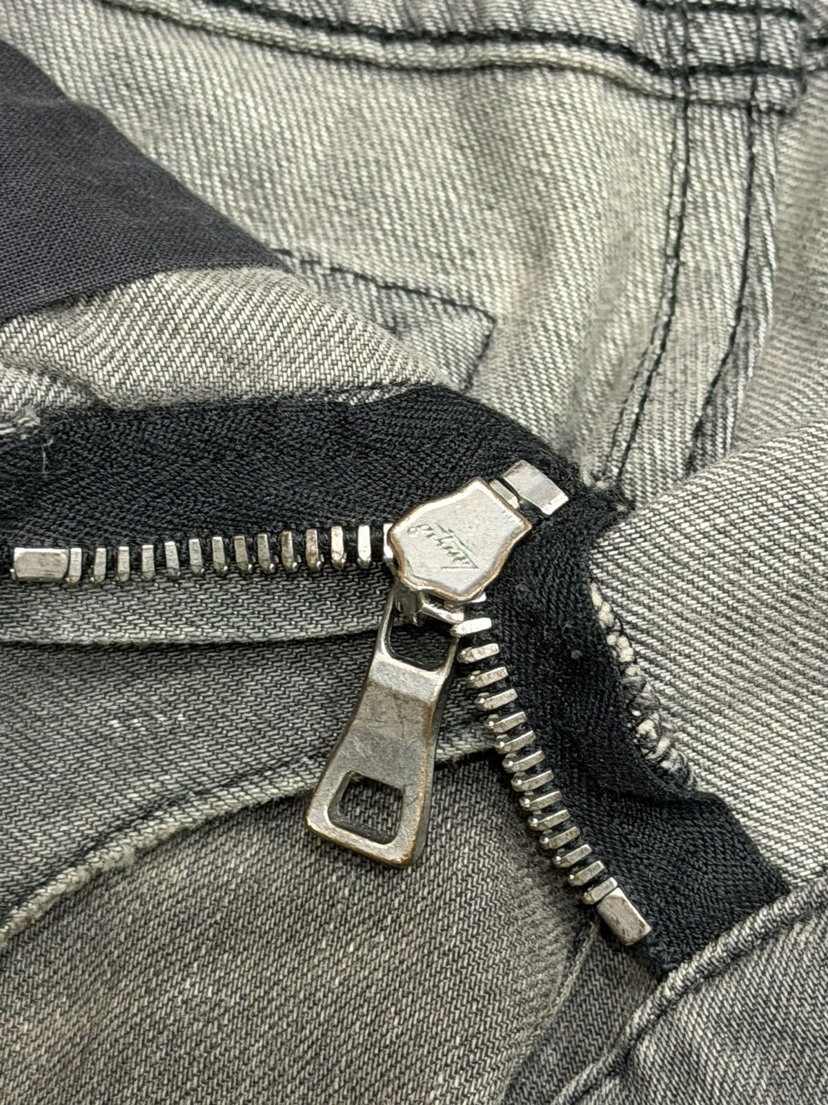 Balmain BALMAIN Decarnin SS 2010 Oil Stained Runway Biker Zip Jeans Size US 28 / EU 44 - 20 Thumbnail