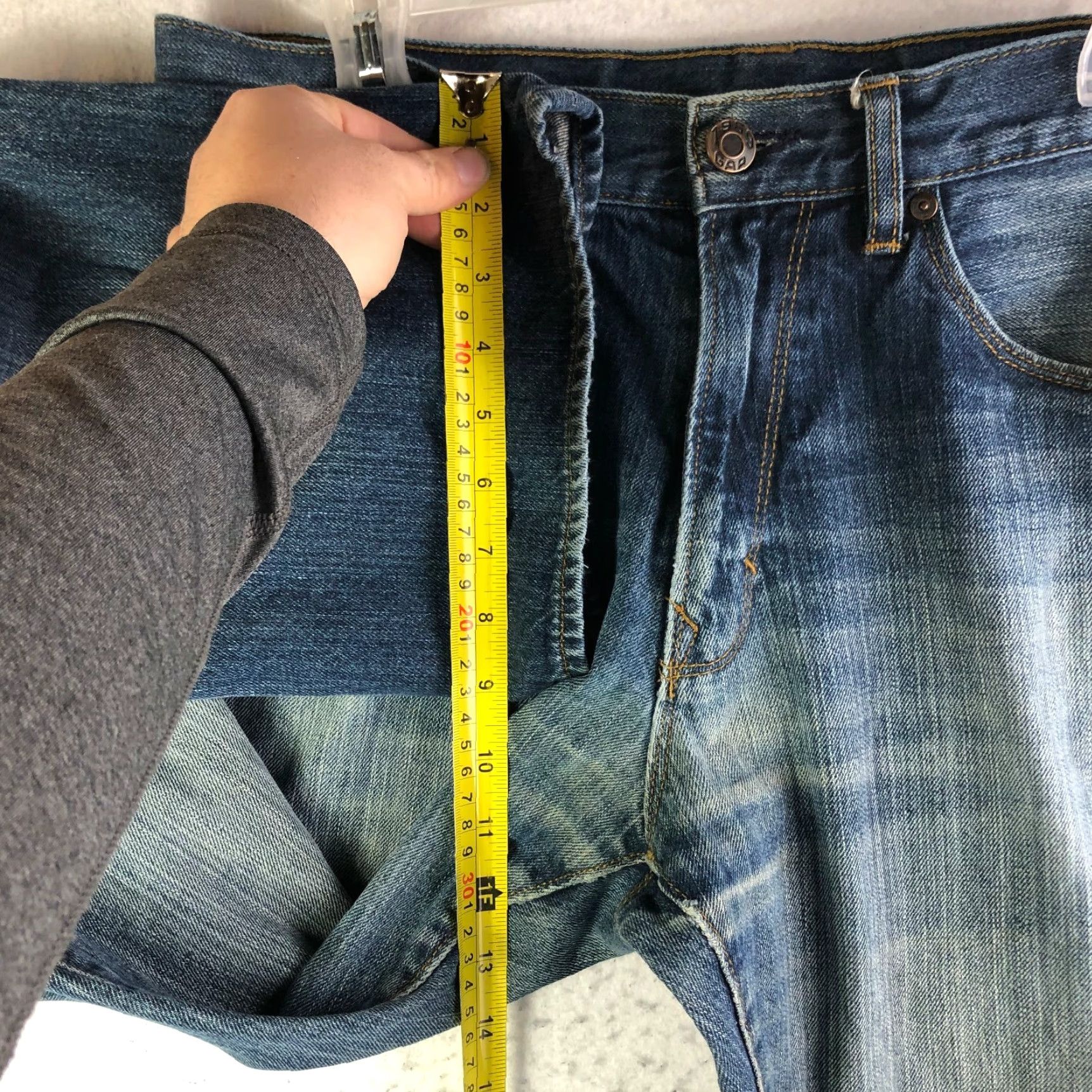 Gap Gap 1969 Jeans Men 34x32 Mid Rise Straight Blue Denim Casual Regular Rise Jeans Mens Size US 34 / EU 50 - 4 Thumbnail