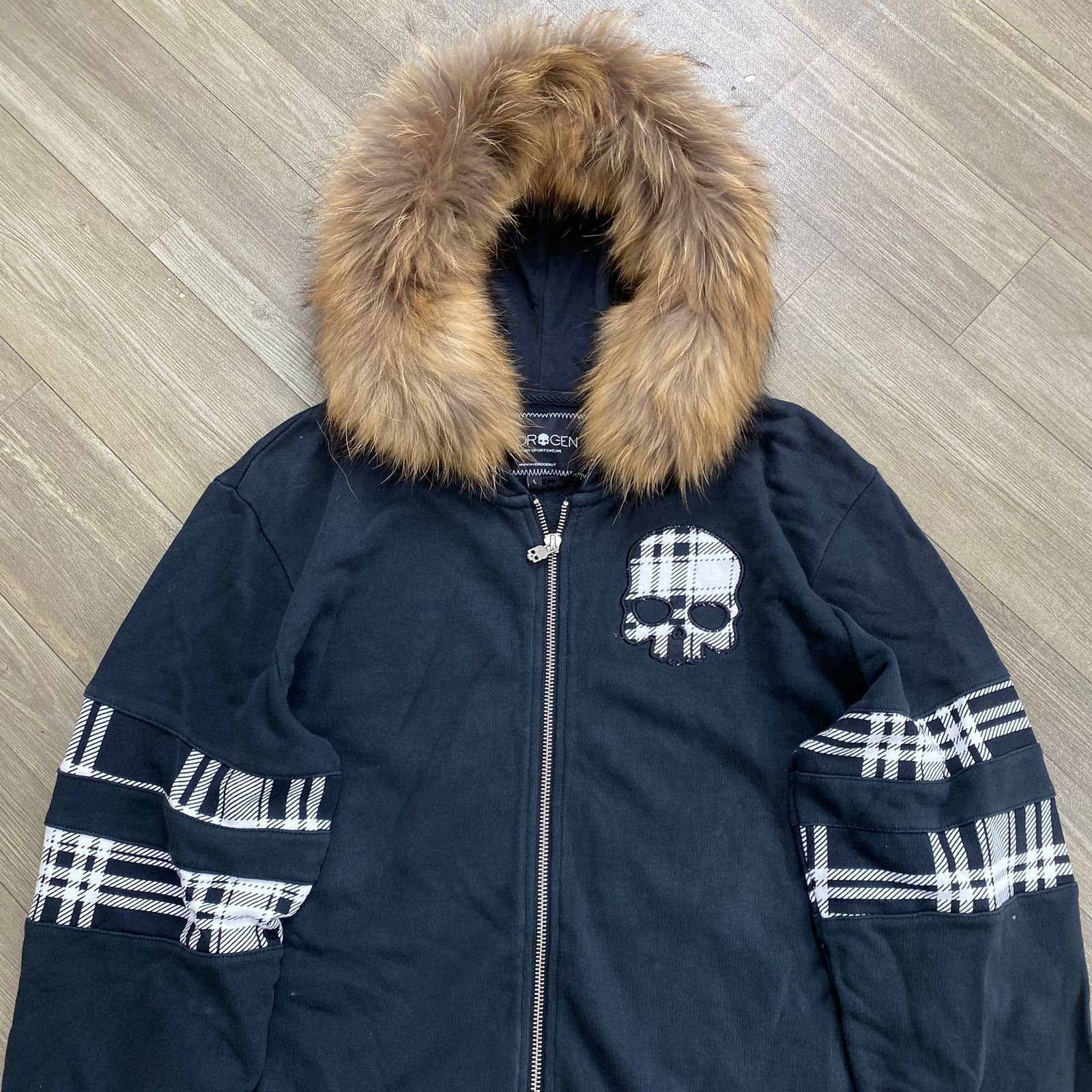 Japanese Brand 2000s Hydrogen Skulls Ifsix Cross Lgb Style Zip Fur Hoodie Size US L / EU 52-54 / 3 - 3 Thumbnail