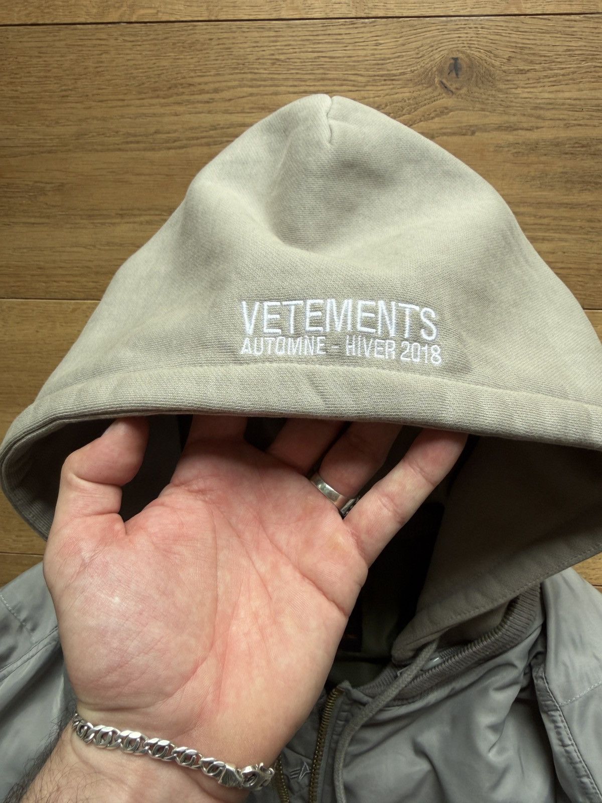 Alpha Industries × Vetements Demna Gvasalia Vetements Hooded Alpha Bomber Size US XS / EU 42 / 0 - 2 Thumbnail