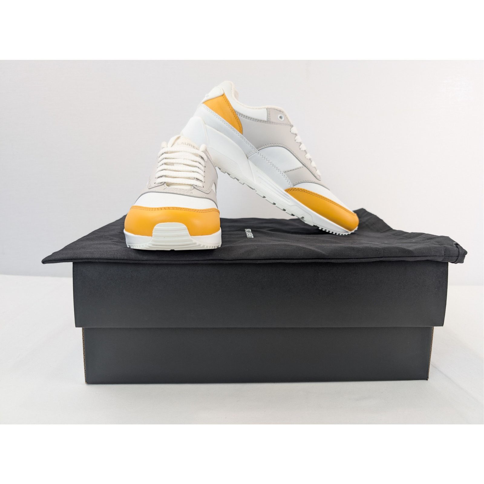 Saint Laurent Paris o1rshd1 Bump Low Top Sneaker in Yuka Yellow / Blanc Optique Size US 8 / EU 41 - 18 Thumbnail