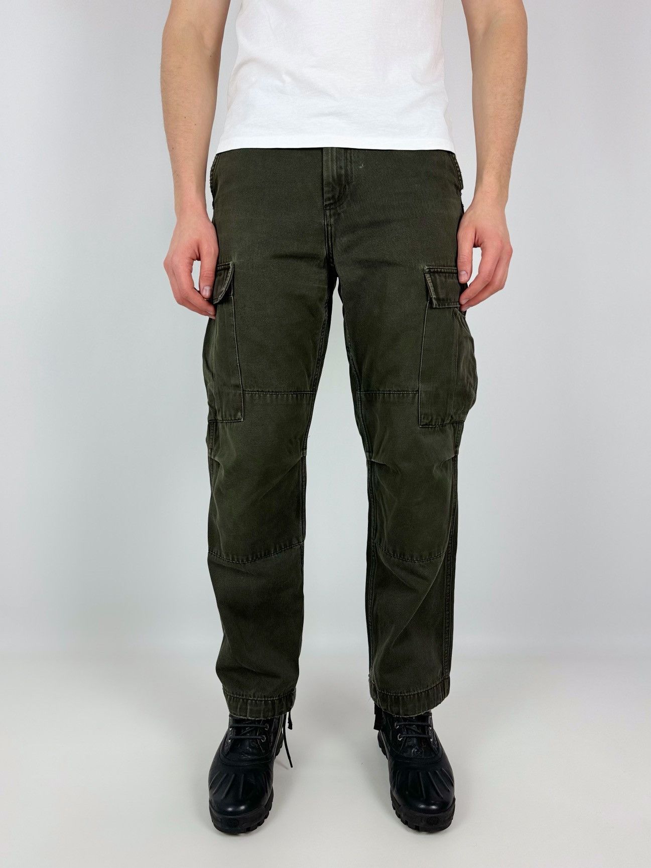 Carhartt Carhartt Wip Distressed Regular Cargo Pants Size US 32 / EU 48 - 3 Thumbnail