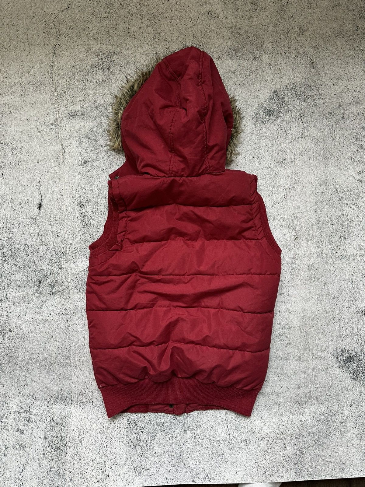 Japanese Brand Faux Fur Vest Y2K Style Women's Red Pockets Size M / US 6-8 / IT 42-44 - 2 Thumbnail