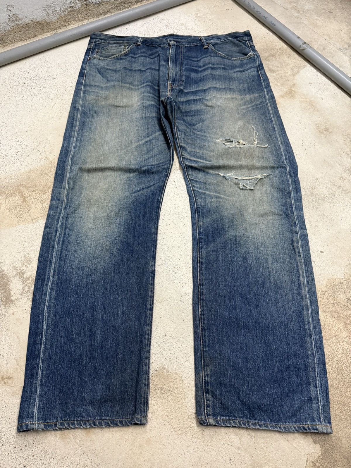 Levi's Levis 505 Distressed Whiskering Denim Pants Size US 42 / EU 58 - 1 Thumbnail