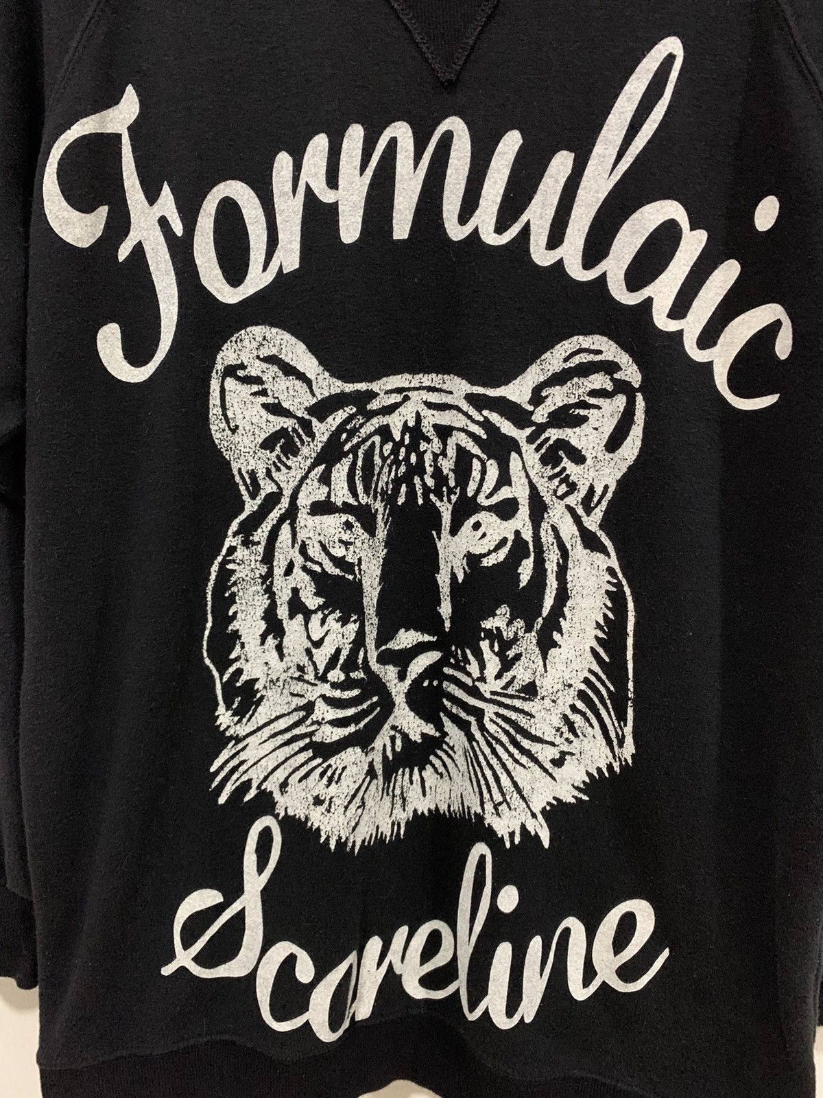 Habitat SHAKE SHAKE Habitat Tiger Rare Big Logo Graphic Sweatshirt Size US M / EU 48-50 / 2 - 6 Thumbnail