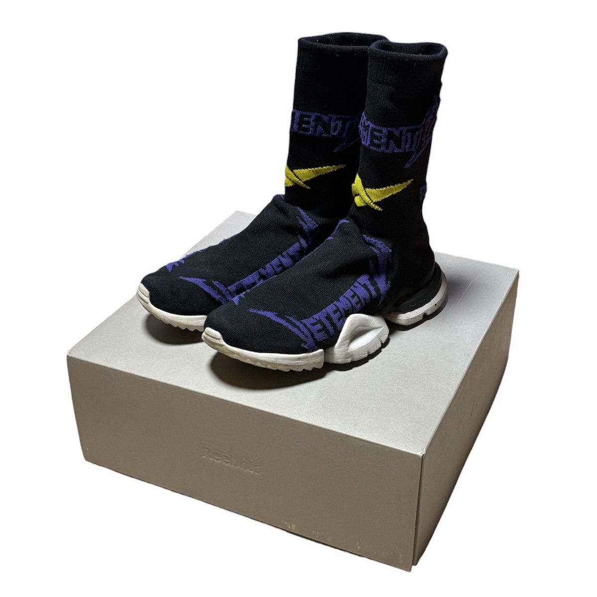 Reebok × Vetements SS2019 VETEMENTS BY DEMNA REEBOK METAL SOCK SHOES Size US 7.5 / EU 40-41 - 1 Thumbnail