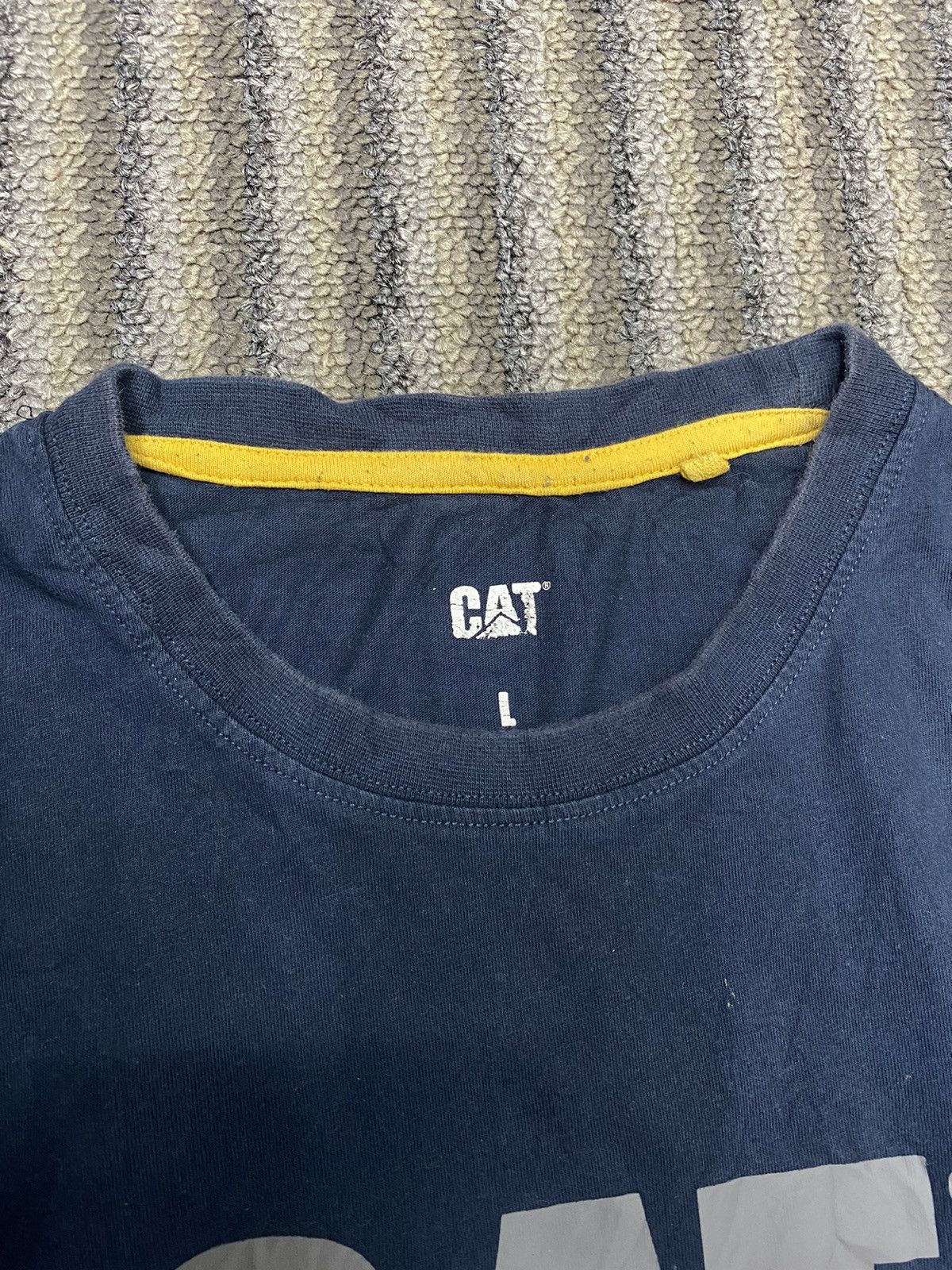 Caterpillar Caterpillar blue yellow tshirt Size US L / EU 52-54 / 3 - 5 Thumbnail