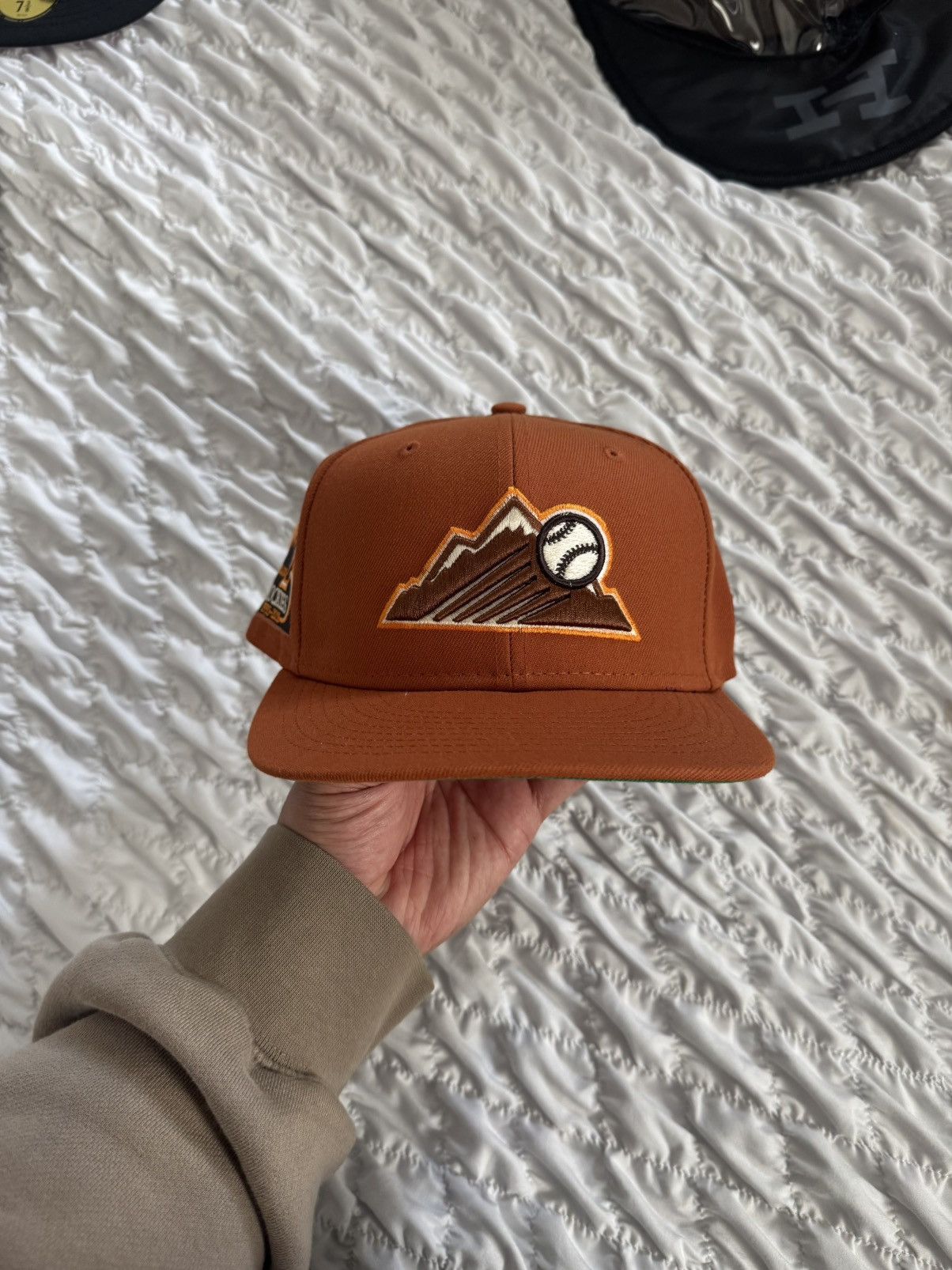 New Era New Era Hat Club “campfire” Colorado Rockies 7 3/8 Size ONE SIZE - 1 Thumbnail