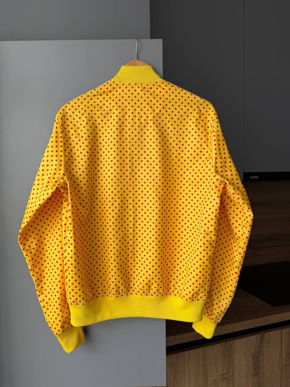 Adidas × Pharrell Pharrell Williams x Adidas Polka Dot Yellow Jacket Size US M / EU 48-50 / 2 - 9 Thumbnail