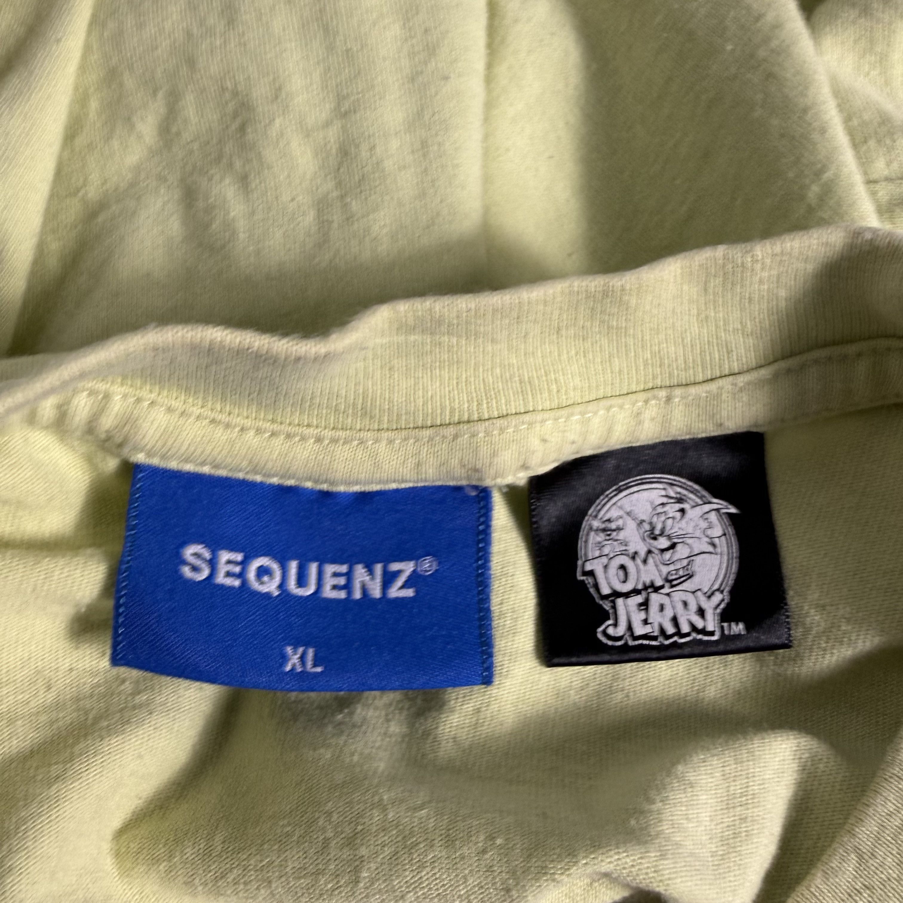 Cartoon Network 🔥RARE🔥Sequenz x Tom and Jerry Spellout T-shirt Size US XL / EU 56 / 4 - 7 Thumbnail