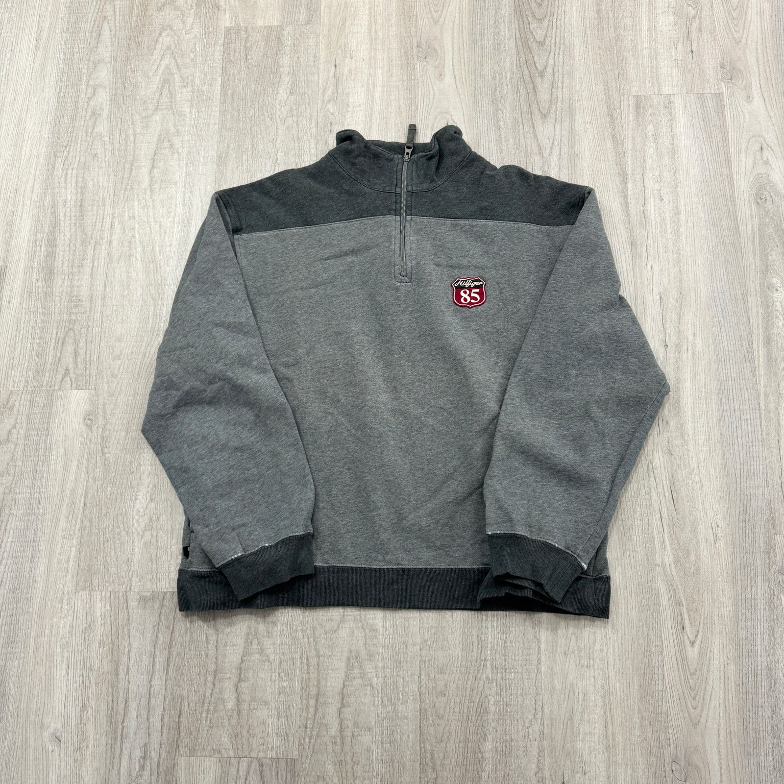 Tommy Hilfiger Vintage Tommy Hilfiger Sweatshirt Men's Large Gray 90s Size US L / EU 52-54 / 3 - 1 Thumbnail