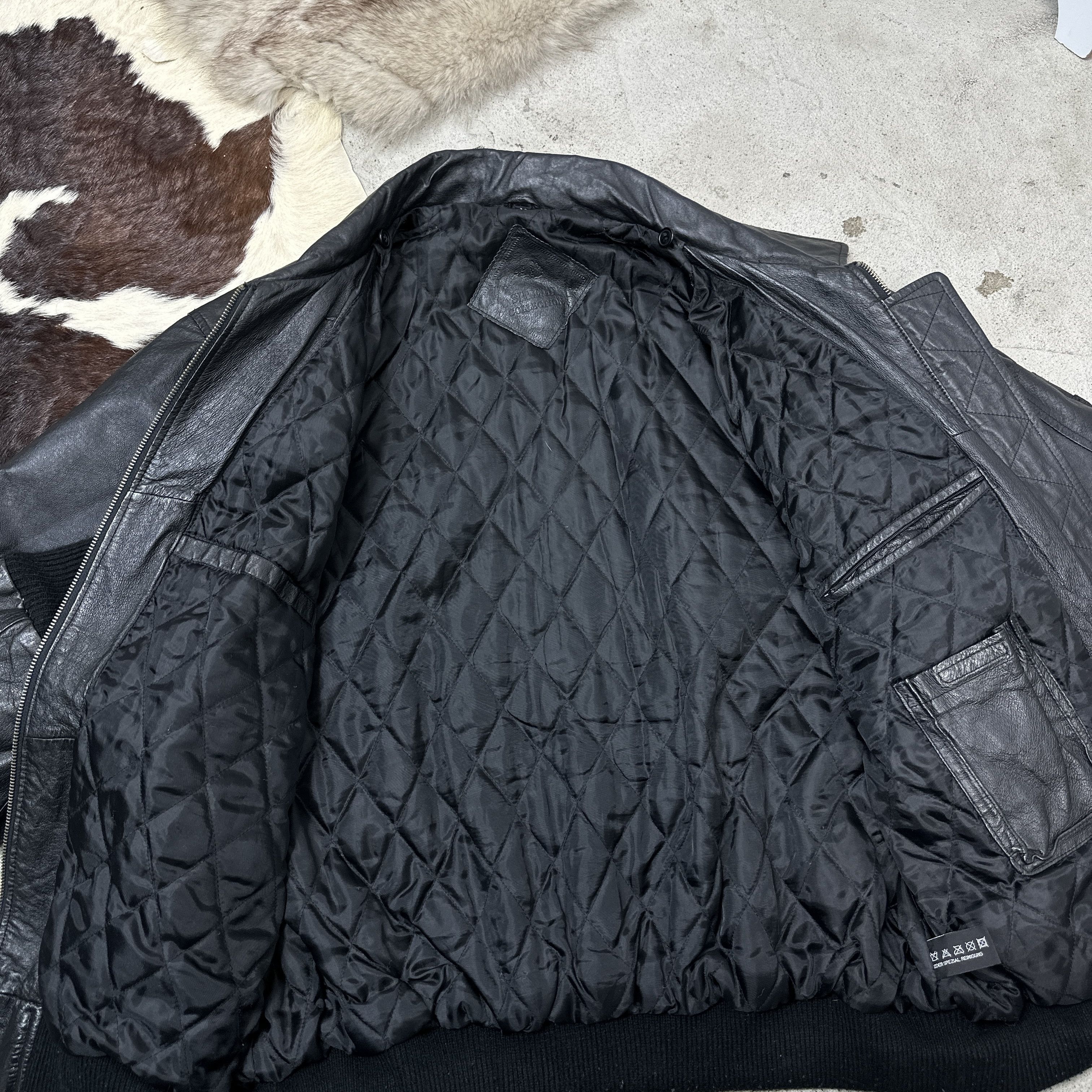 Vintage Vintage Grunge Leather Biker Moto Oversize Jacket 90s Size US XL / EU 56 / 4 - 5 Thumbnail