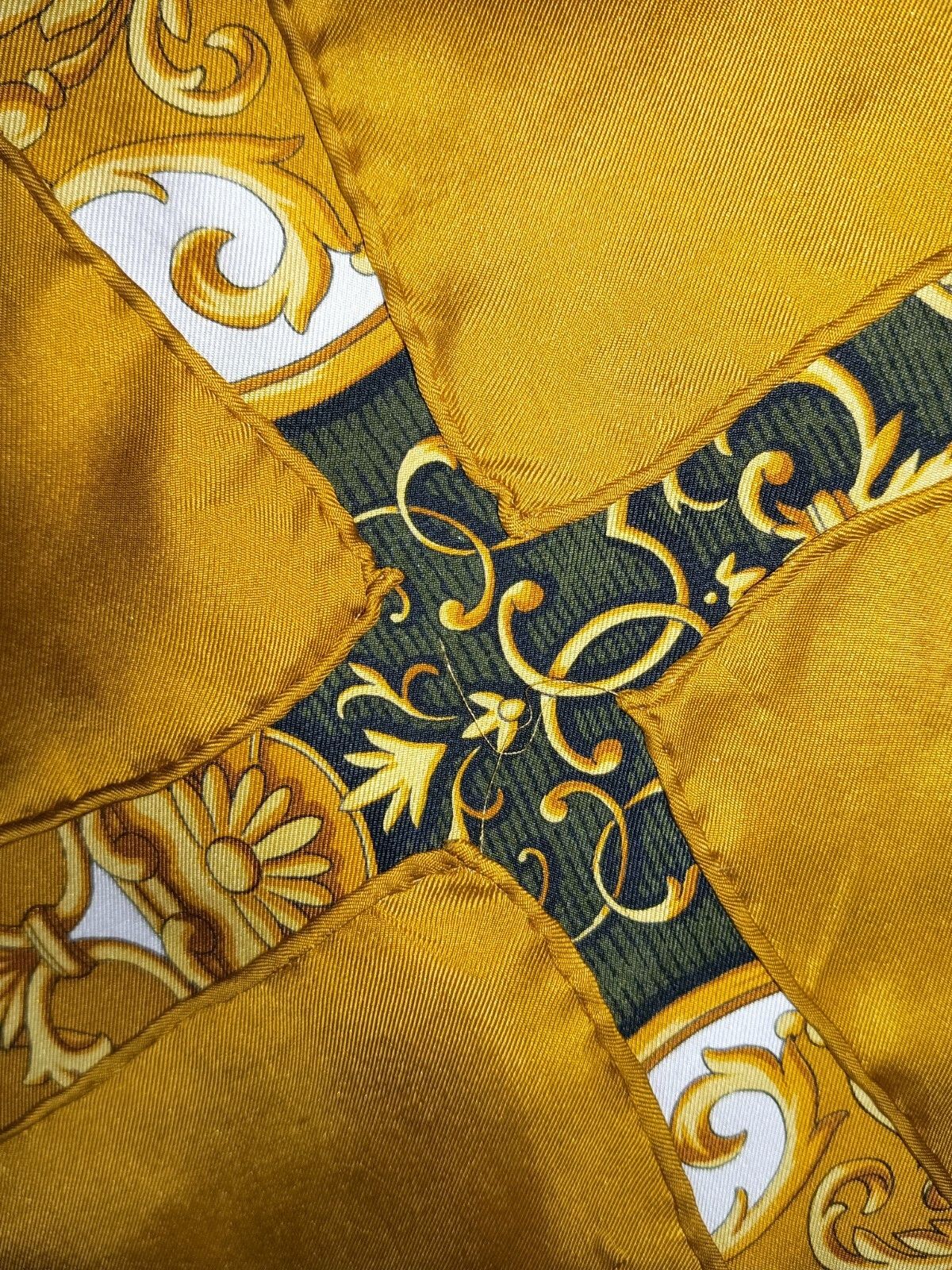 Lancel LANCEL Paris Victorian Baroque Gold Vintage Silk Scarf Size ONE SIZE - 8 Thumbnail