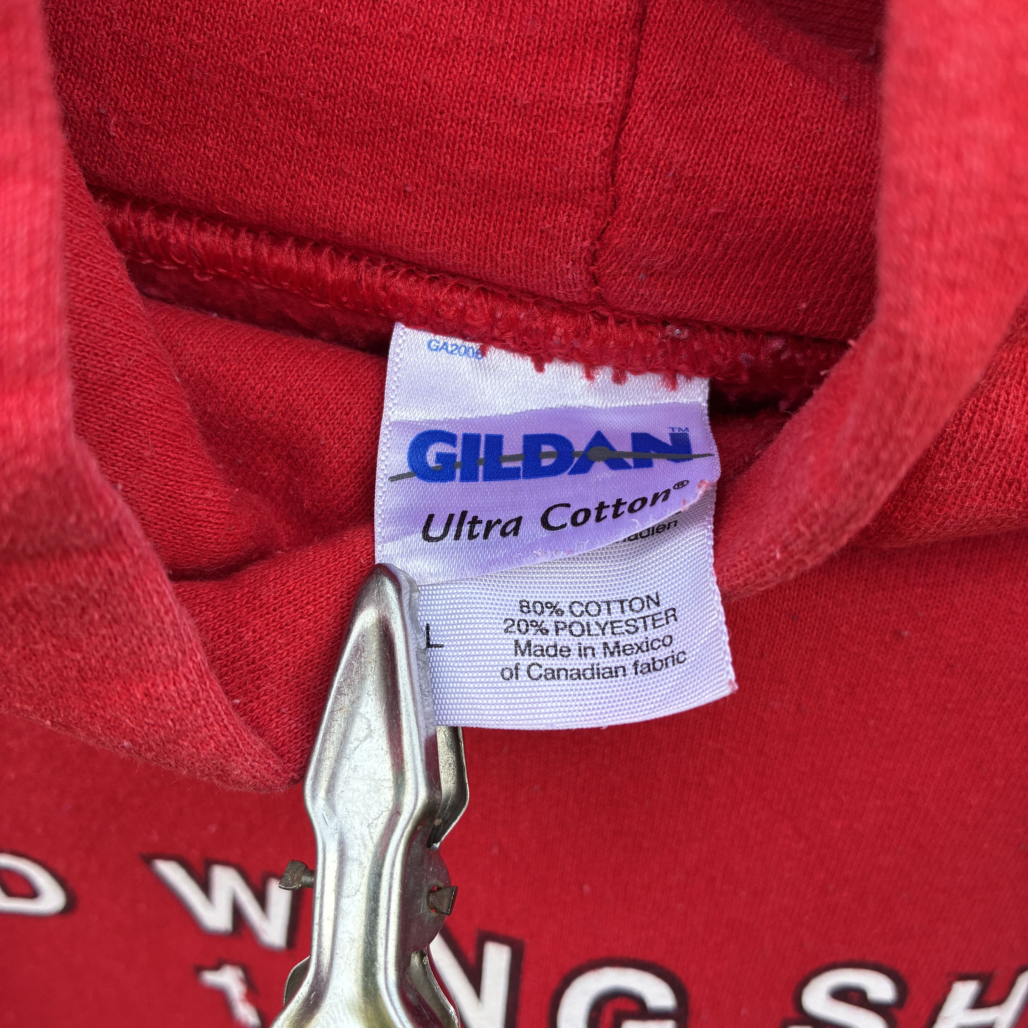 Gildan × Red Wing Red Wing Shoes Spell Out Classic Logo Red Hoodies Size US XL / EU 56 / 4 - 3 Thumbnail