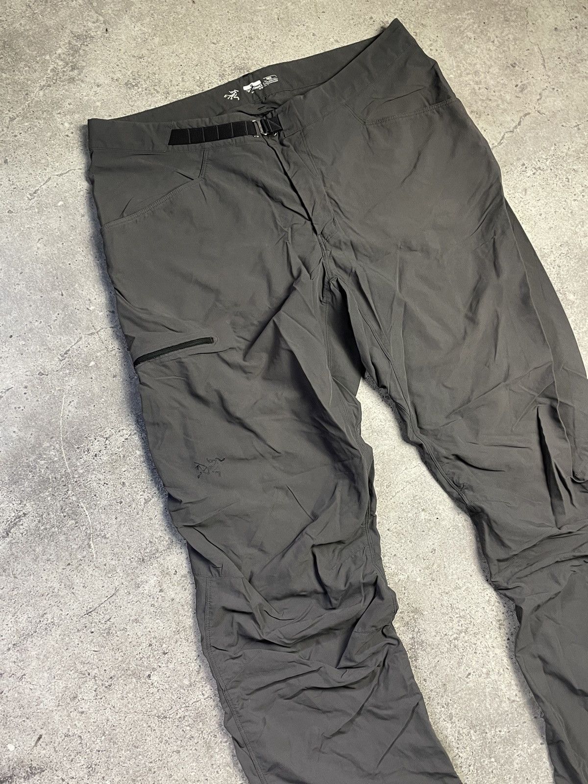 Arc'teryx ARCTERYX Pants Cargo Hiking Trekking Size US 36 / EU 52 - 2 Thumbnail
