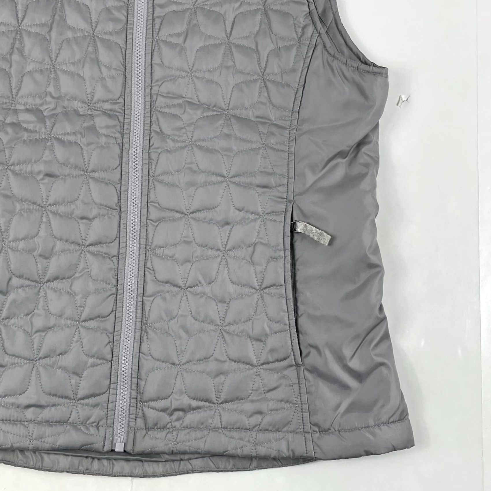 The North Face The North Face Vest Women Medium Gray Thermoball Puffer Full Zip Trekking Skiing Size M / US 6-8 / IT 42-44 - 4 Thumbnail