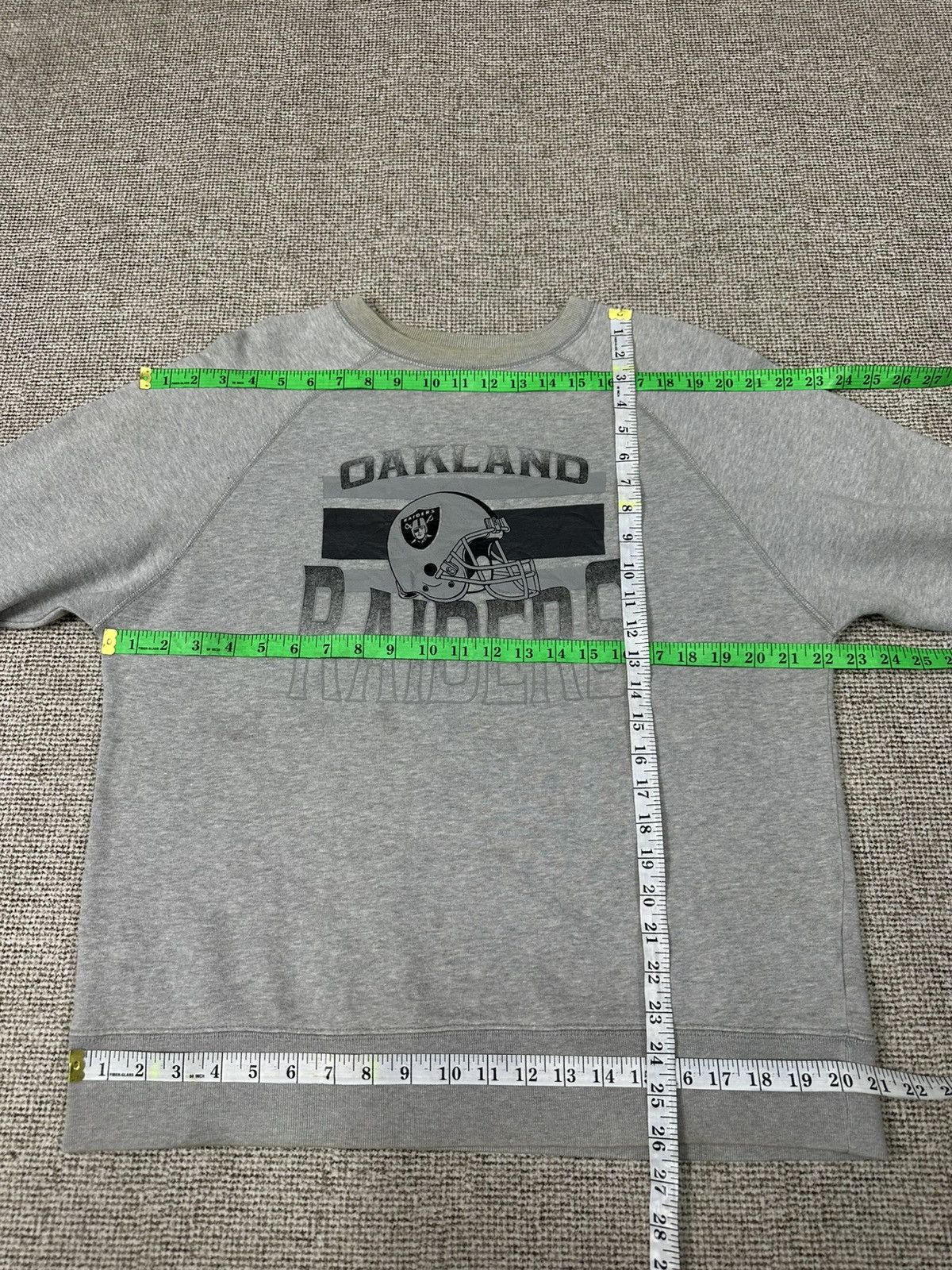NFL Vintage 90s NFL Oakland Raiders Crewneck Z391 Size US M / EU 48-50 / 2 - 8 Thumbnail