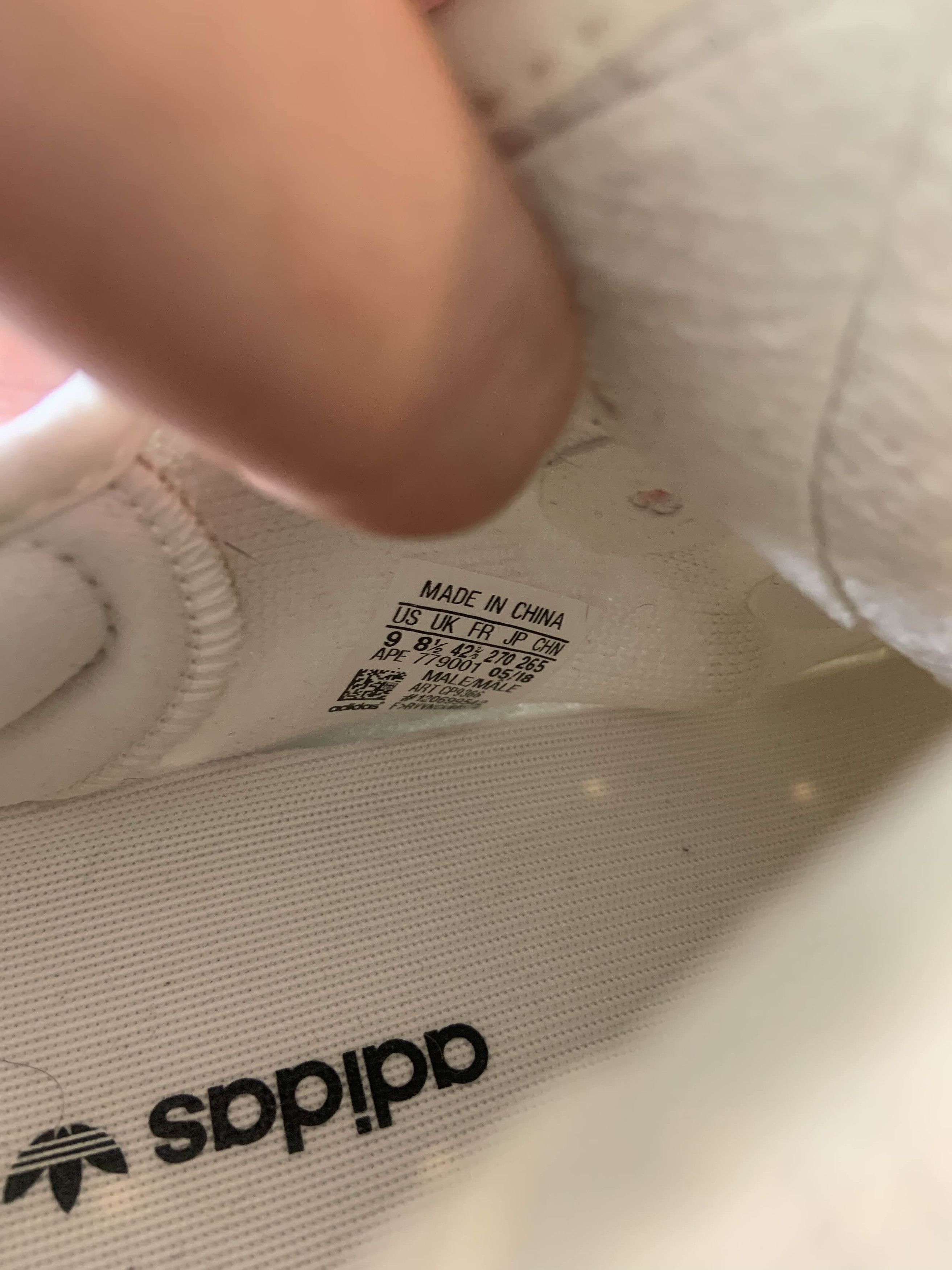 Yeezy adidas Yeezy Boost 350 V2 Cream Size US 9 / EU 42 - 4 Thumbnail
