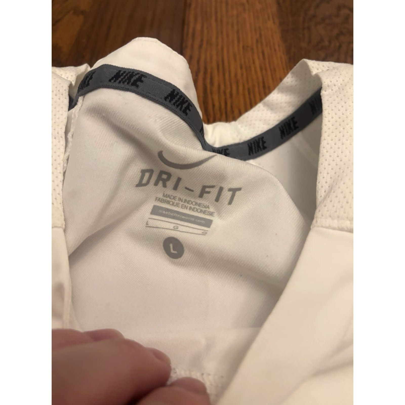 Nike Nike Dri-Fit Baseball Long Sleeve V-Neck Shirt Mens L White Athletic Wear Pullover Size US L / EU 52-54 / 3 - 2 Thumbnail