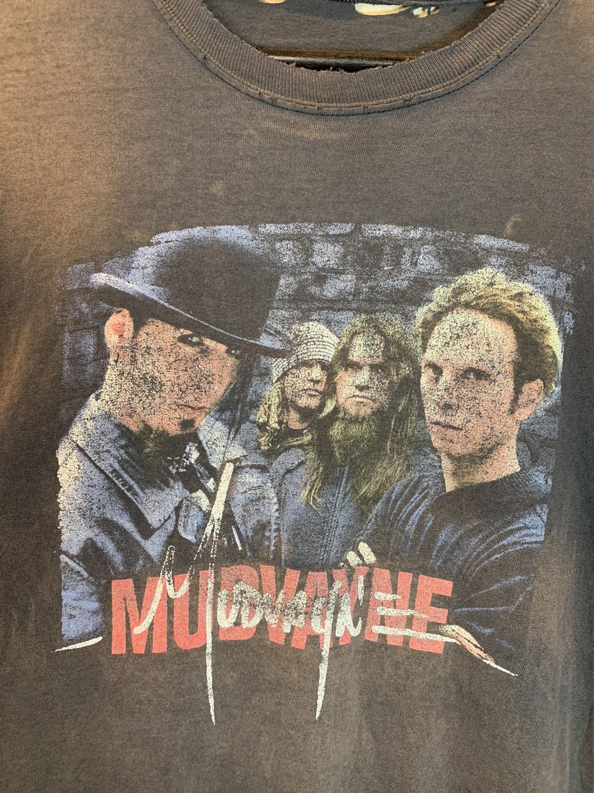 RARE* Vintage 90's Mudvayne Thrashed Faded Band Art T-Shirt