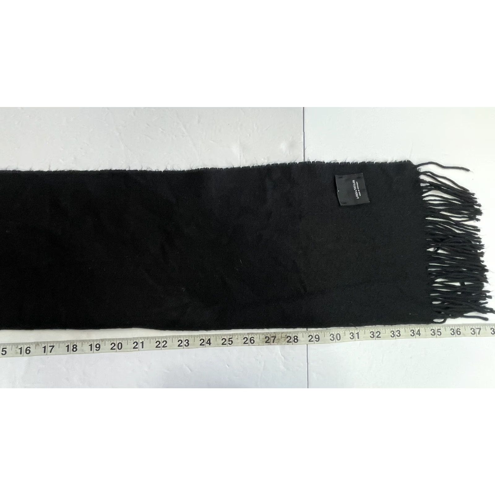Lord & Taylor LORD & TAYLOR Scarf Black 100% Acrylic Made In Germany Winter Y2K Women Size ONE SIZE - 5 Thumbnail