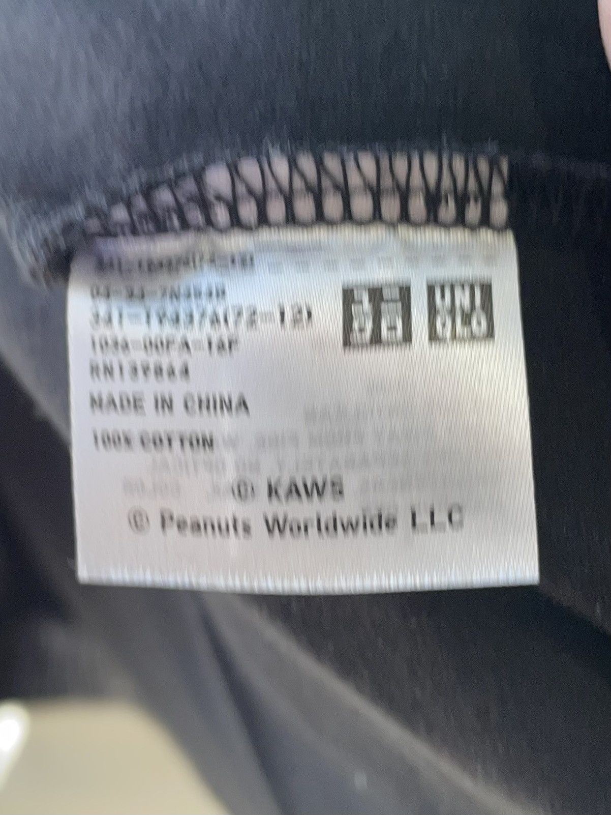 Kaws × Uniqlo KAWS x Uniqlo x Peanuts Dust Cloud All Over Tee Size US M / EU 48-50 / 2 - 6 Thumbnail