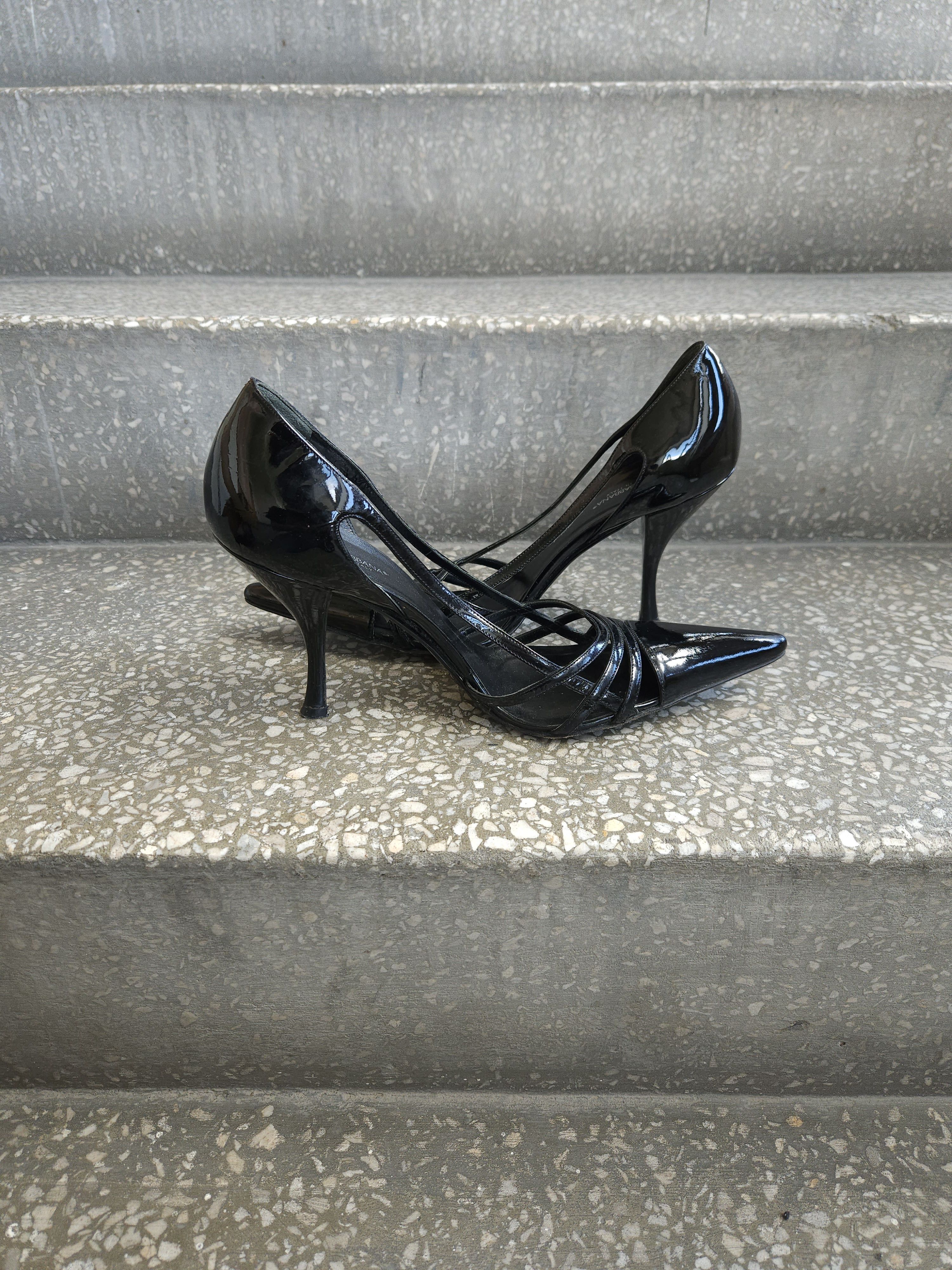 Dolce & Gabbana Dolce gabbana black patent leather pointed toe heels Size US 10 / IT 40 - 10 Thumbnail