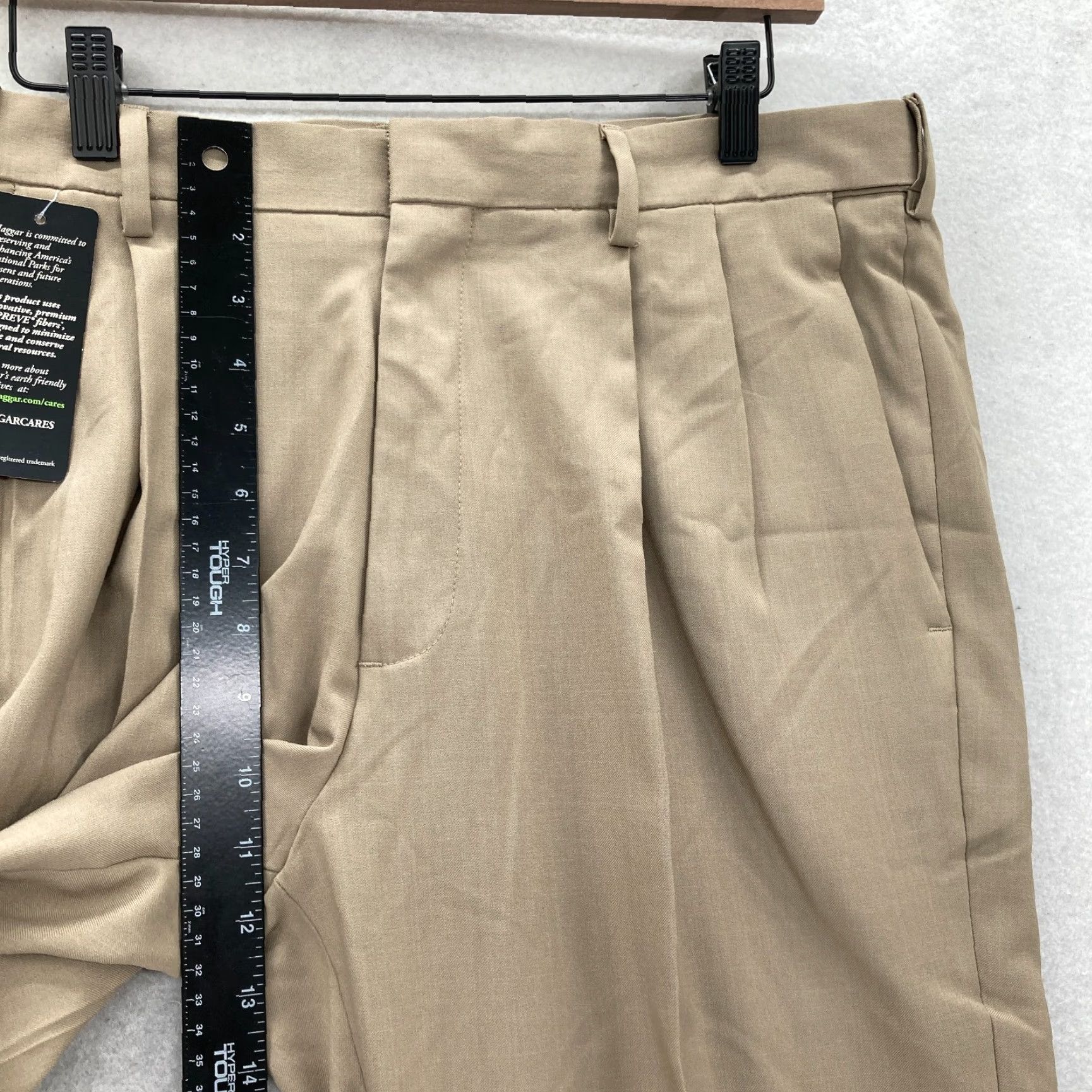 Haggar Haggar Dress Pants Mens 34x30 Khaki Beige Stretch Premium Comfort Wrinkle Resistant Business Workwear Straight Inseam 30in Regular Fit Size US 34 / EU 50 - 6 Thumbnail