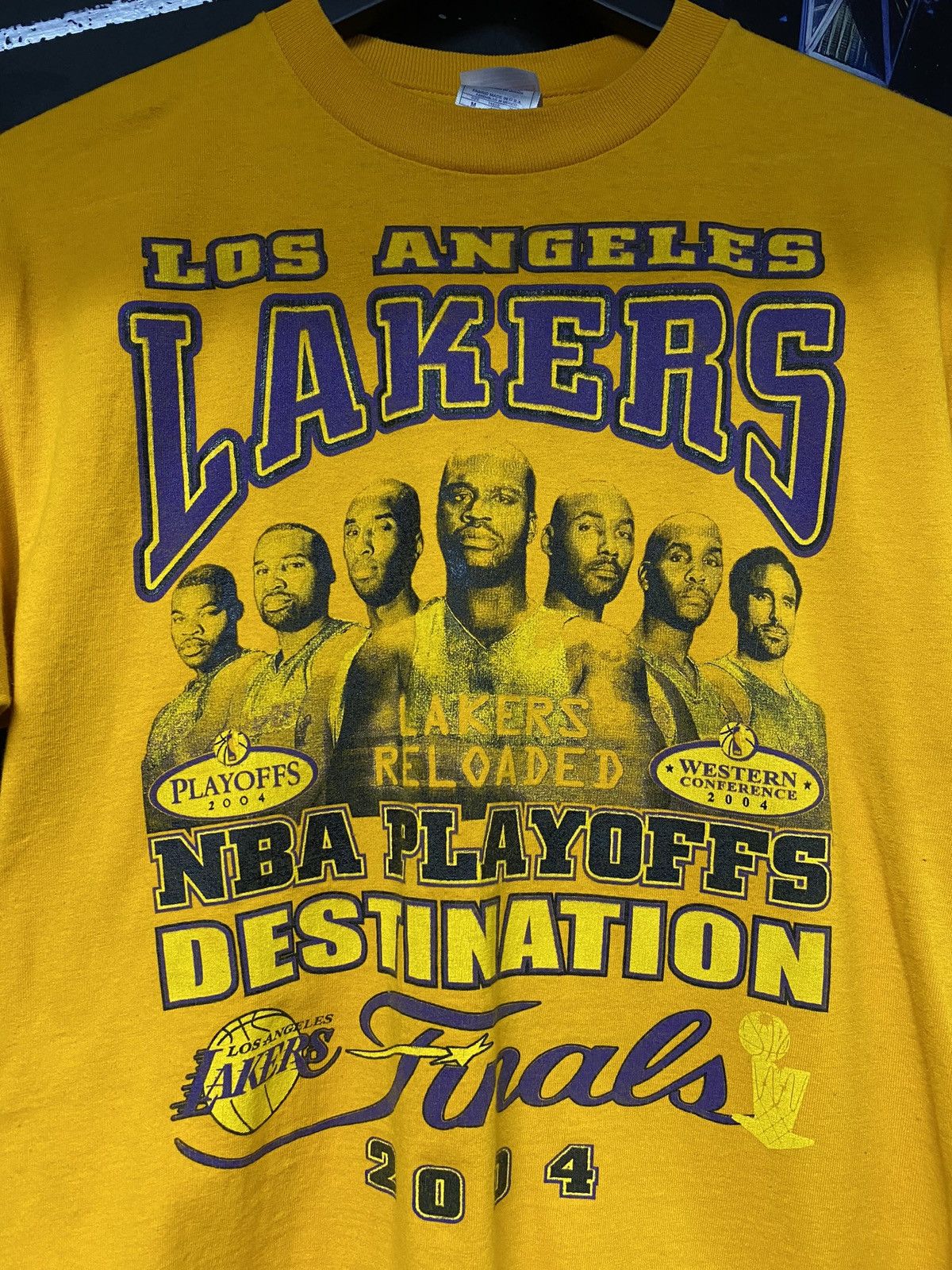 NBA Vintage 00’ Lakers Roster Team Kobe Tee Shirt Size US M / EU 48-50 / 2 - 2 Thumbnail