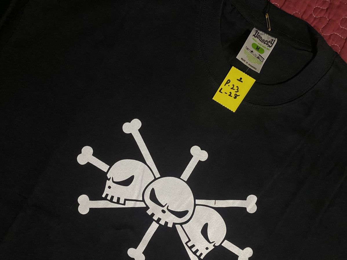 One Piece one piece x anime x blackbeard x kurohige x rock d xebec Size US XL / EU 56 / 4 - 4 Thumbnail
