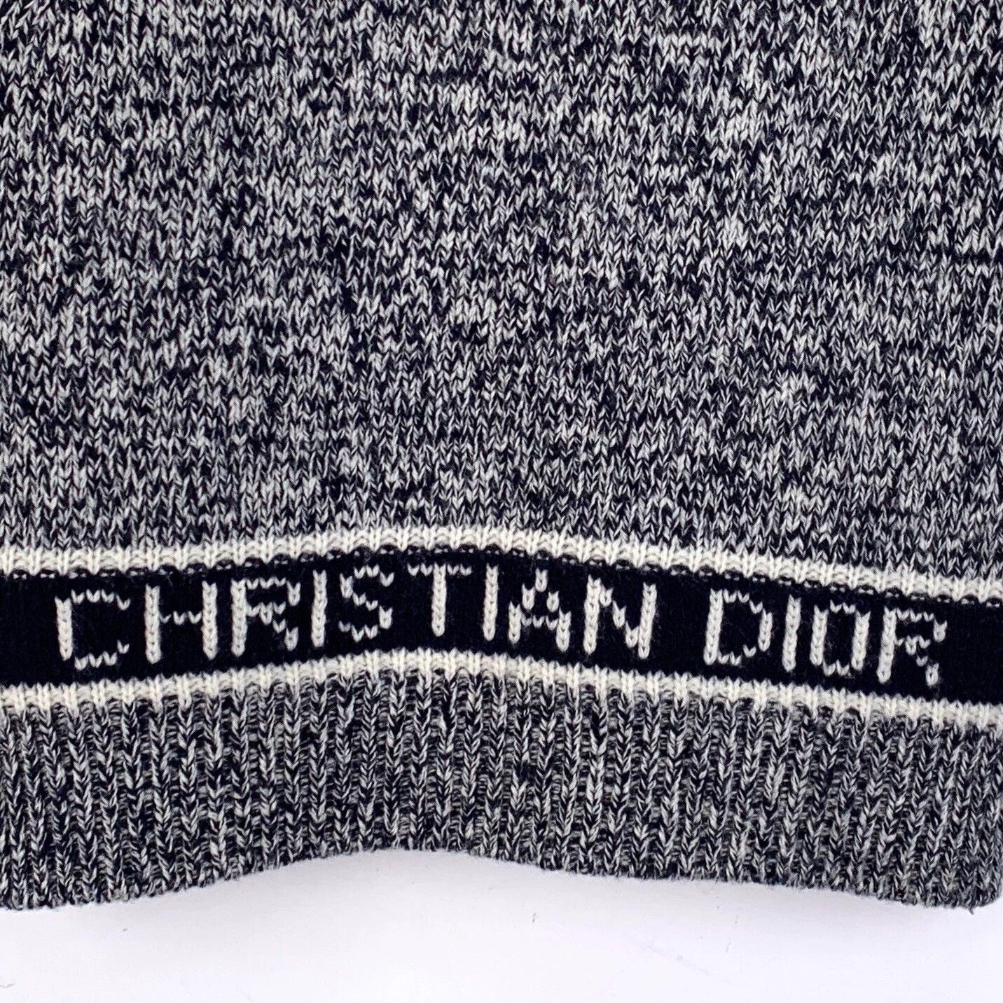 KW0775 Dior Grey Logo Wool V-Neck Sleeveless Knit Vest
