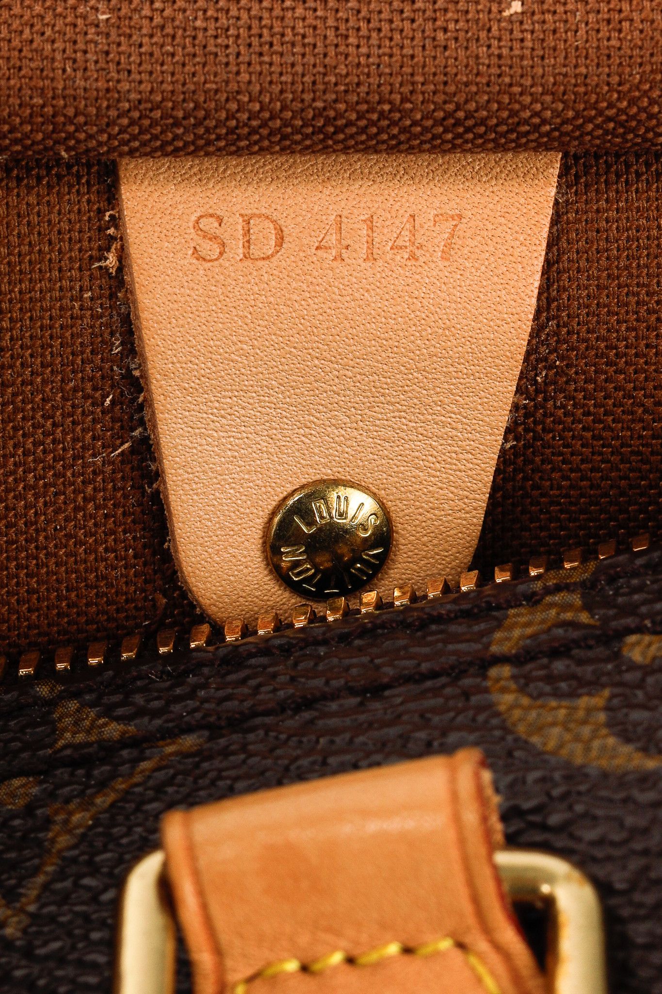Louis Vuitton Louis Vuitton Monogram Speedy Bandoulière 35 Bag Size ONE SIZE - 14 Thumbnail