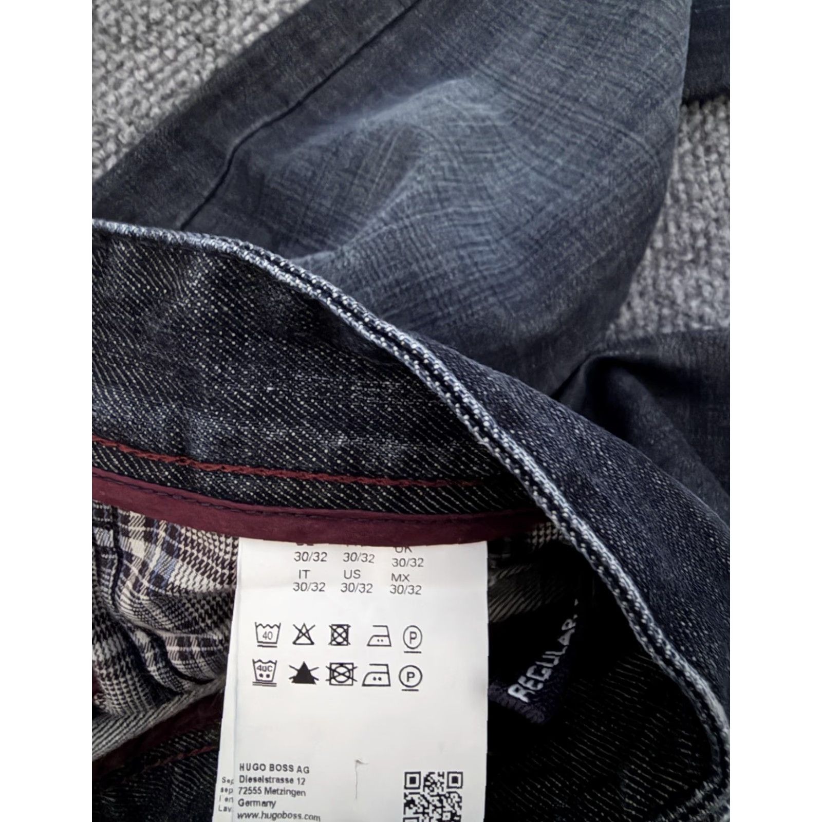 Hugo Boss HUGO BOSS Jeans Mens 30x32 Blue Regular Fit Straight Leg Denim Dark Wash Size US 30 / EU 46 - 4 Thumbnail