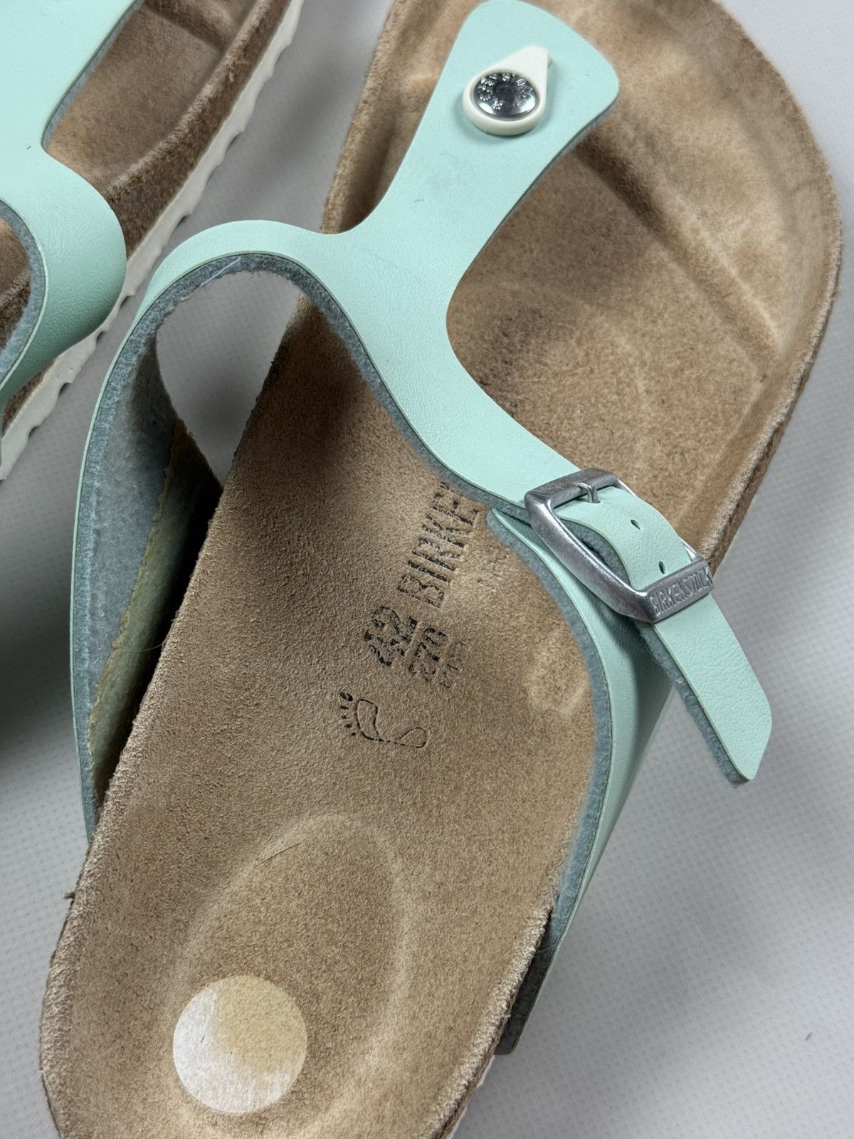 Birkenstock Birkenstock Gizeh Ladies Sandals Shoes Size 42 / US 11 Size US 12 / IT 42 - 13 Thumbnail