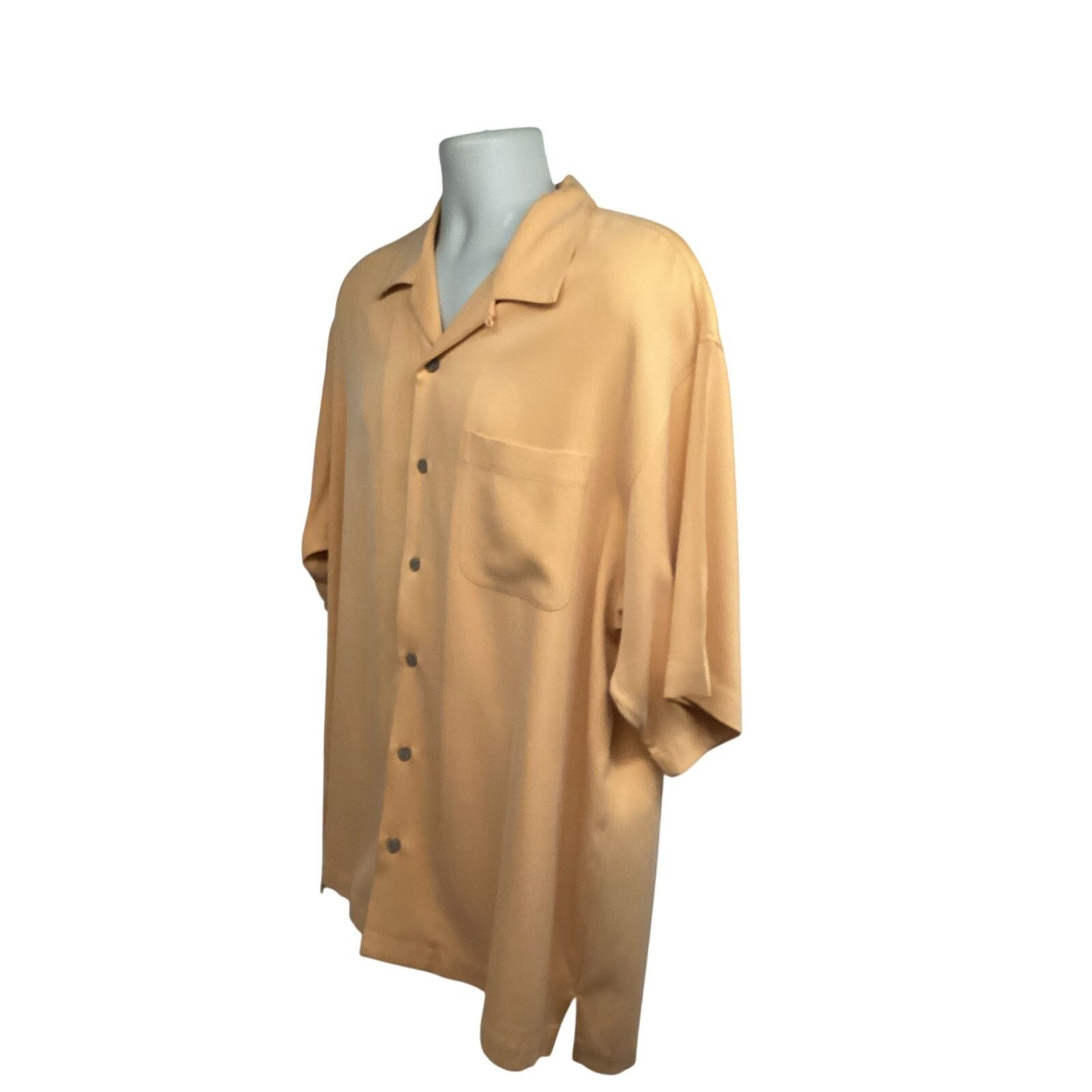 Tommy Bahama Tommy Bahama Yellow Silk Button Up Camp Shirt Large Pocket Size US L / EU 52-54 / 3 - 3 Thumbnail