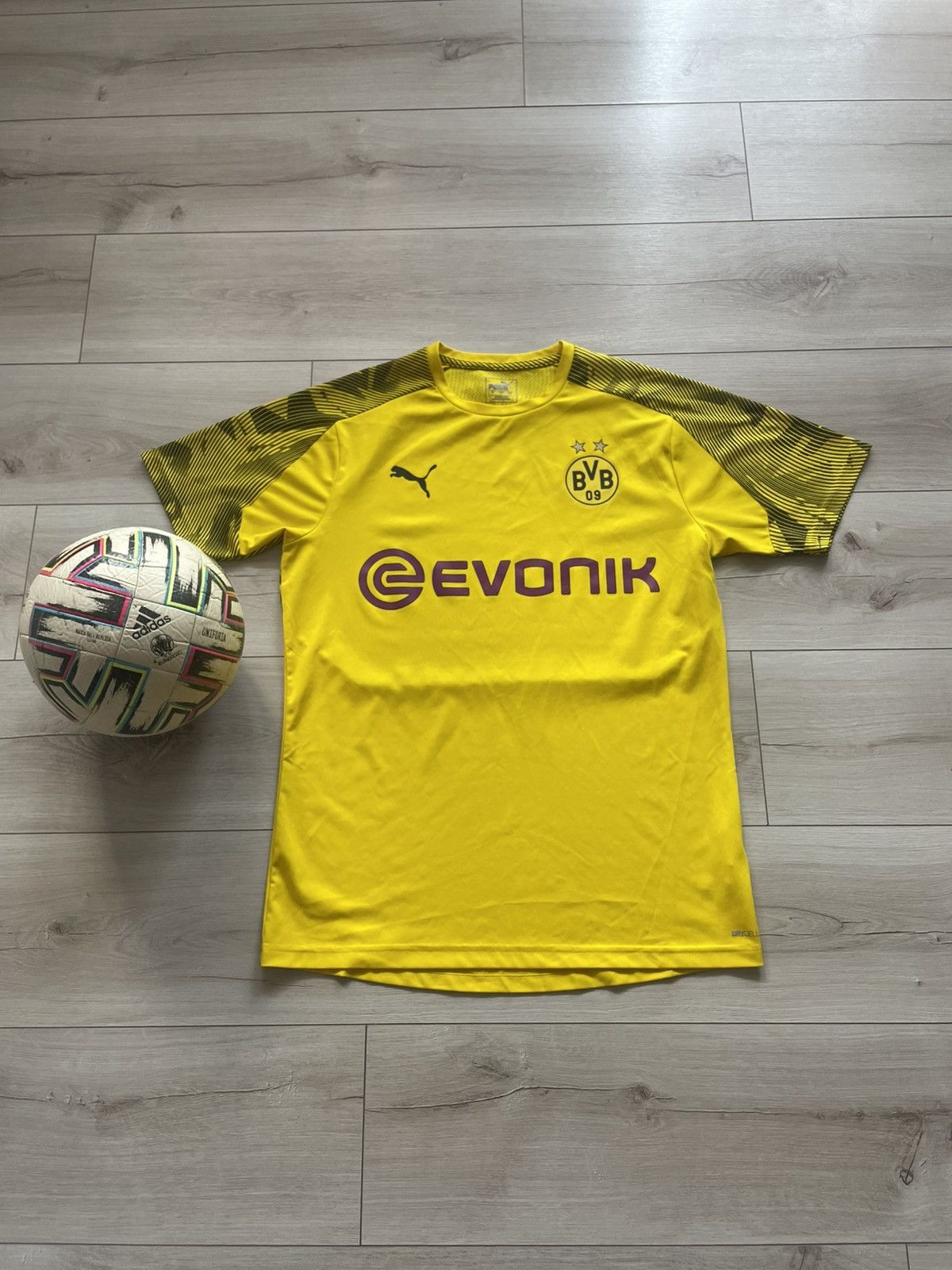 Puma Borussia Dortmund 2017/2018 Football shirt Size US L / EU 52-54 / 3 - 1 Thumbnail