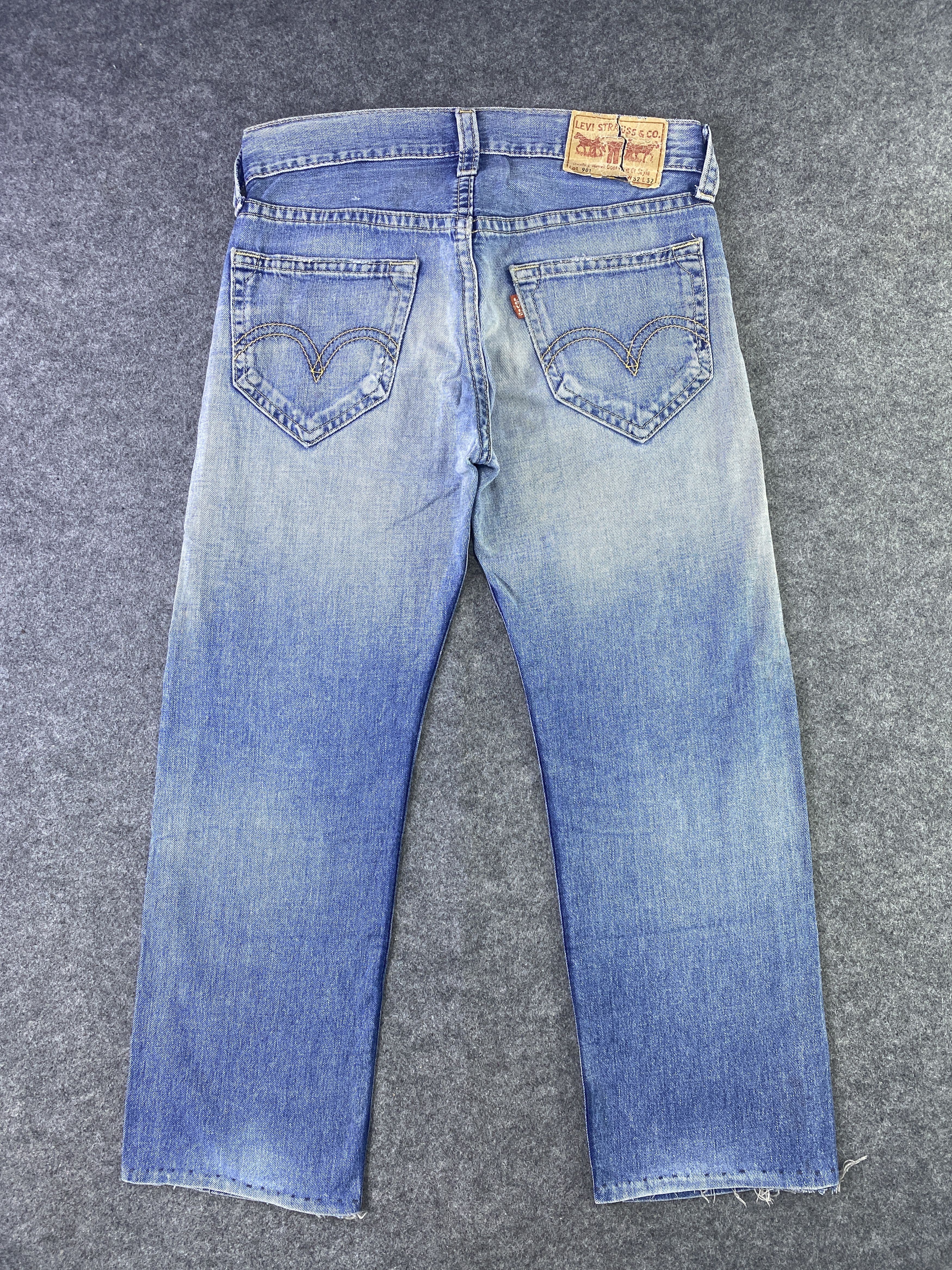 Levi's Vintage Levi's 901 Jeans Distress Blue Wash - J917 Size US 34 / EU 50 - 3 Thumbnail