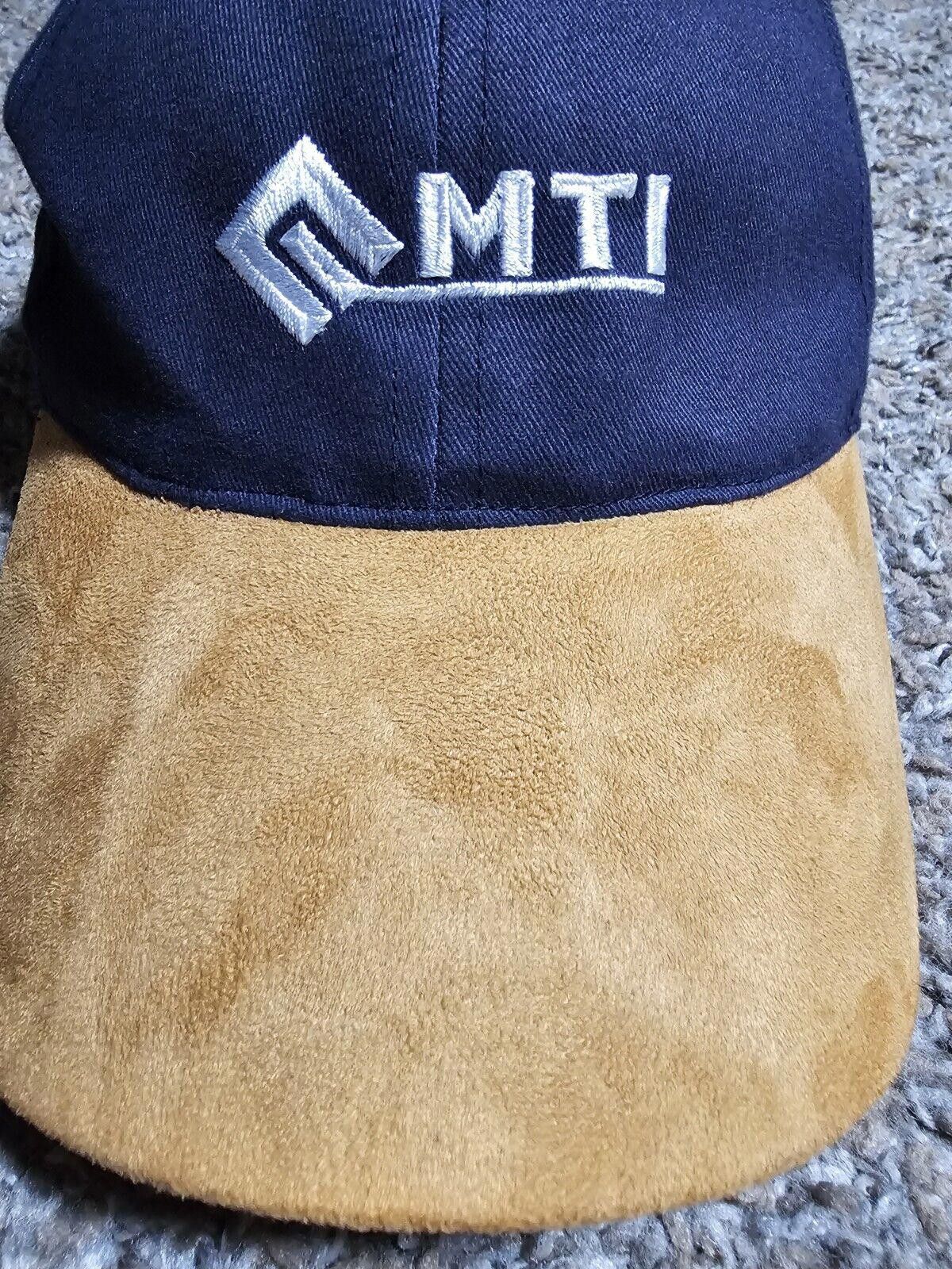 Designer MTI Monash University blue strapback Suede bill hat Size ONE SIZE - 3 Thumbnail
