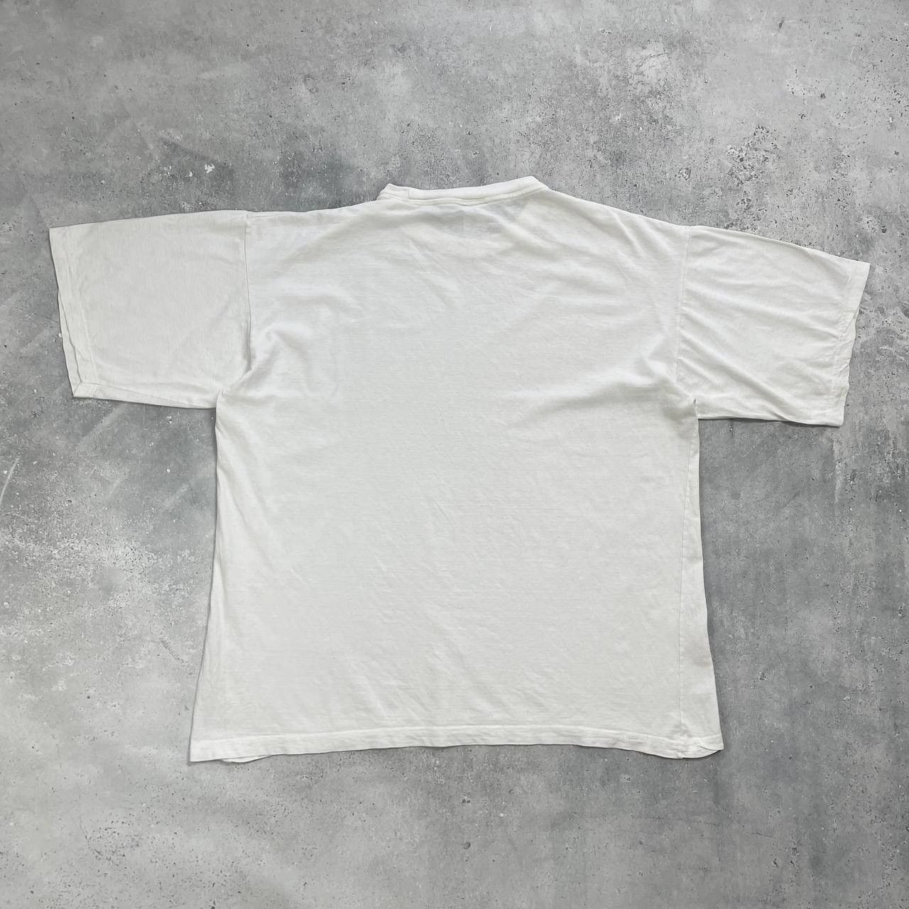 Vintage Vintage 2000s Blank T Shirt White Size XL Size US XL / EU 56 / 4 - 3 Thumbnail