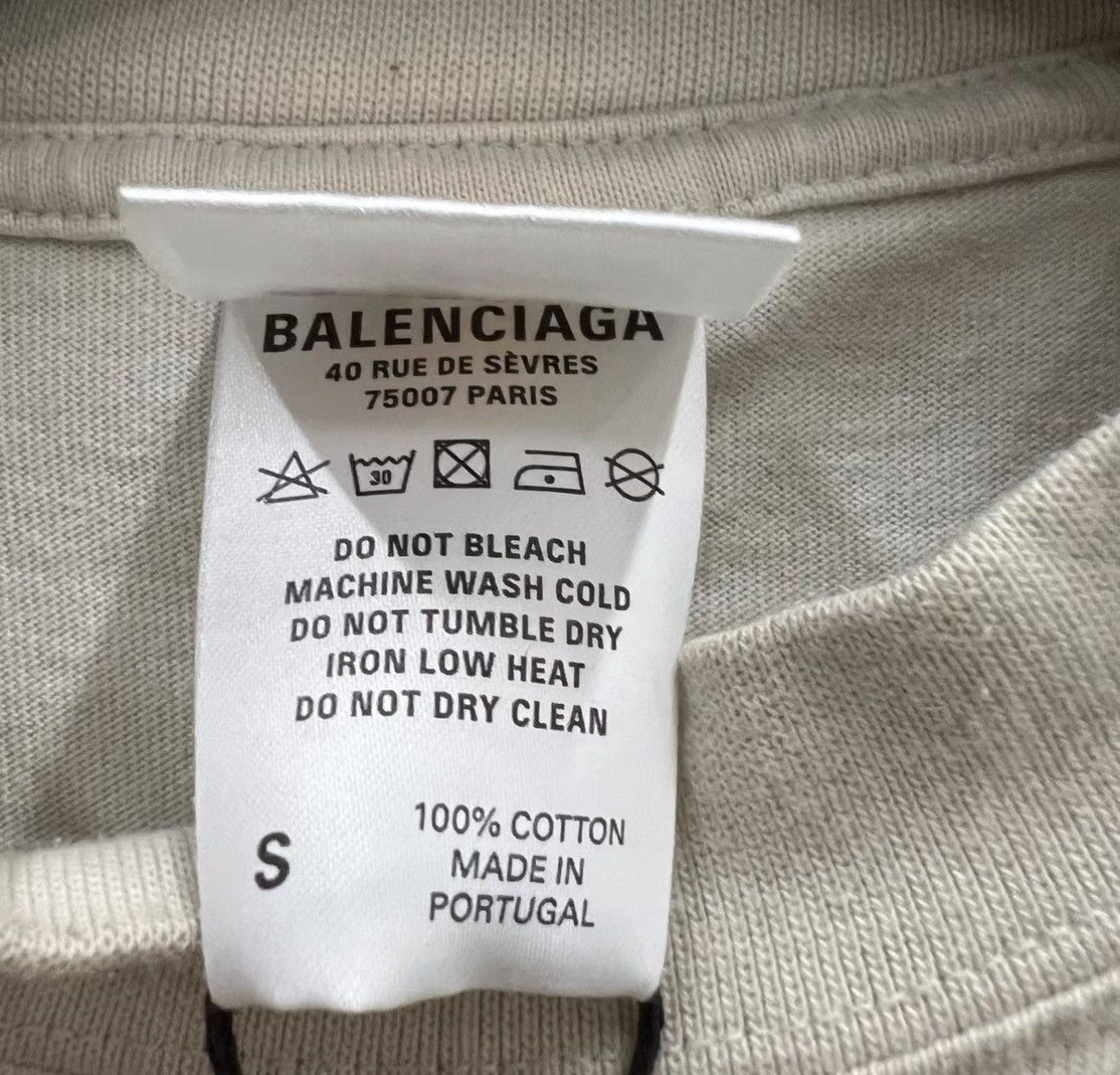 Balenciaga Balenciaga 3XL Embroidered Logo Short Sleeve J41 Size US S / EU 44-46 / 1 - 5 Thumbnail