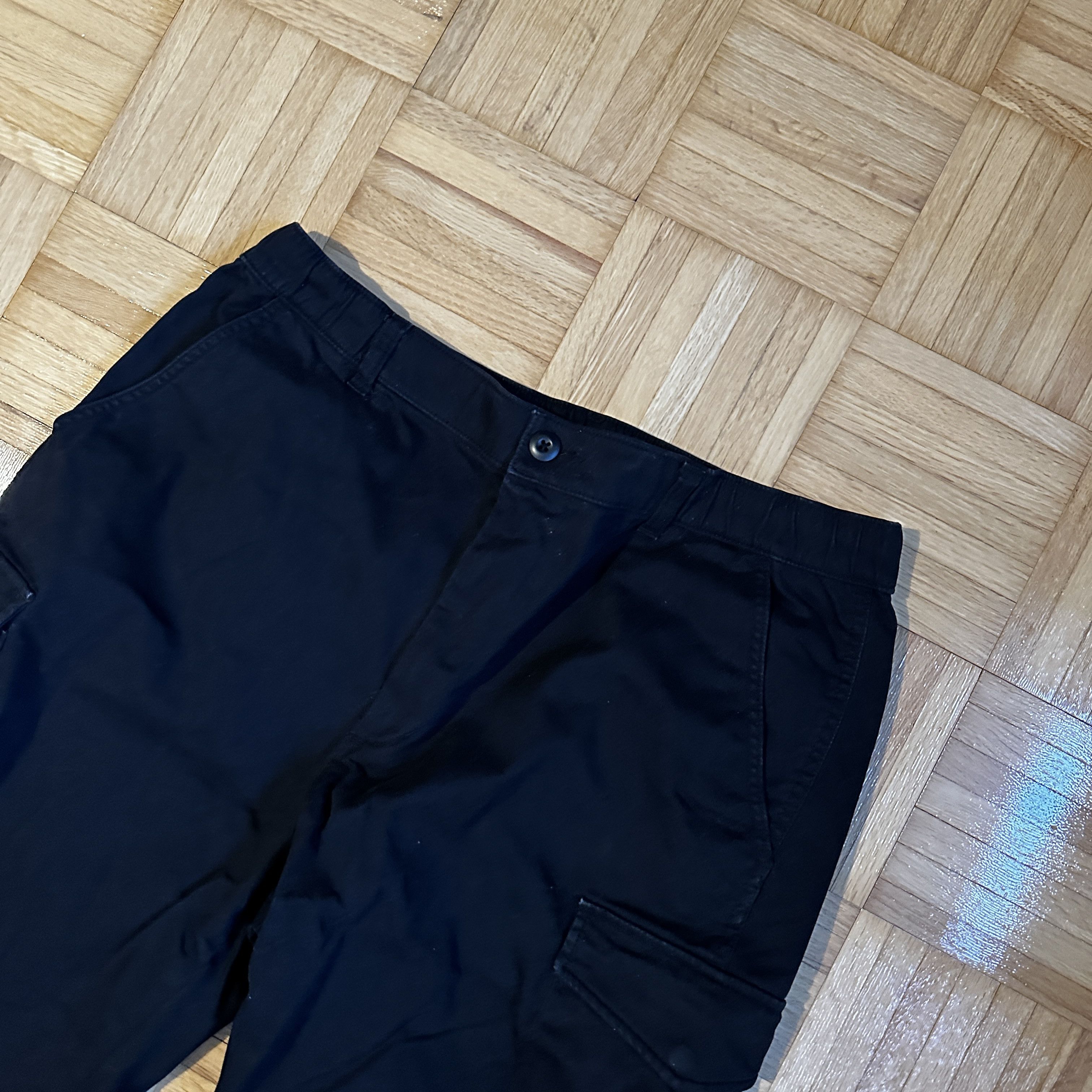 Uniqlo Uniqlo Unisex Cargo Jogger Pants Black Large Size US 36 / EU 52 - 4 Thumbnail