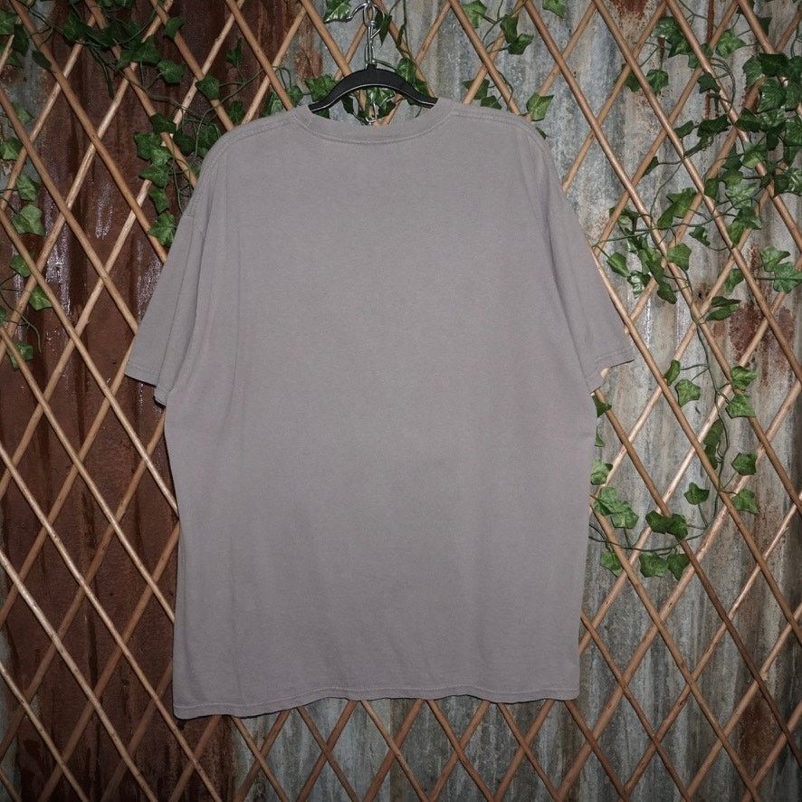 Vintage XL - Cape Cod grunge tribal dolphin ocean sea 2000s t-shirt Size US XL / EU 56 / 4 - 2 Thumbnail